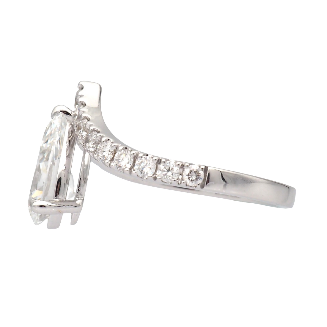 Pear Shape Lab-Grown Diamond V-Shape Ring in White Gold