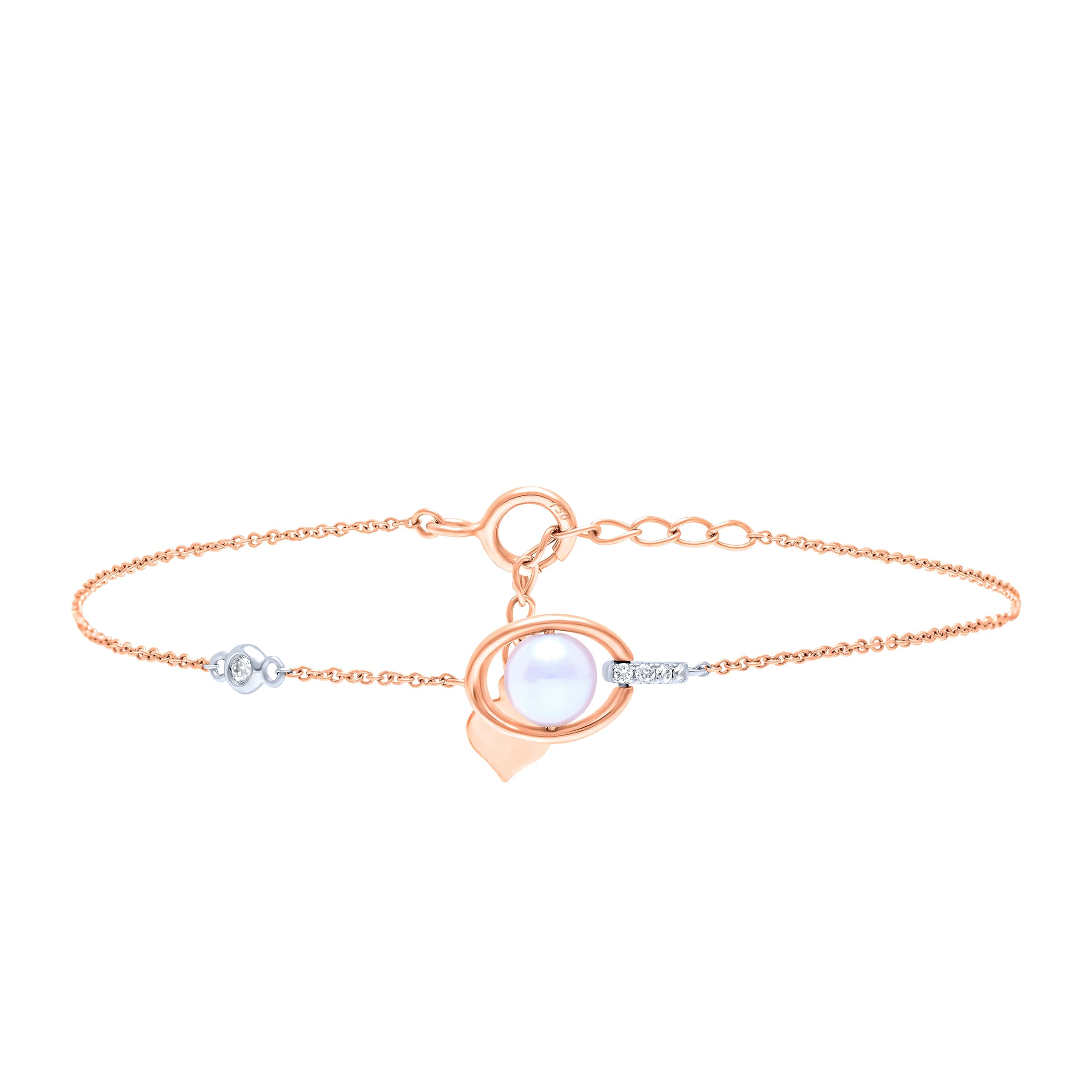 Refined Radiance 18K Diamond Bracelet, a symbol of classic grace