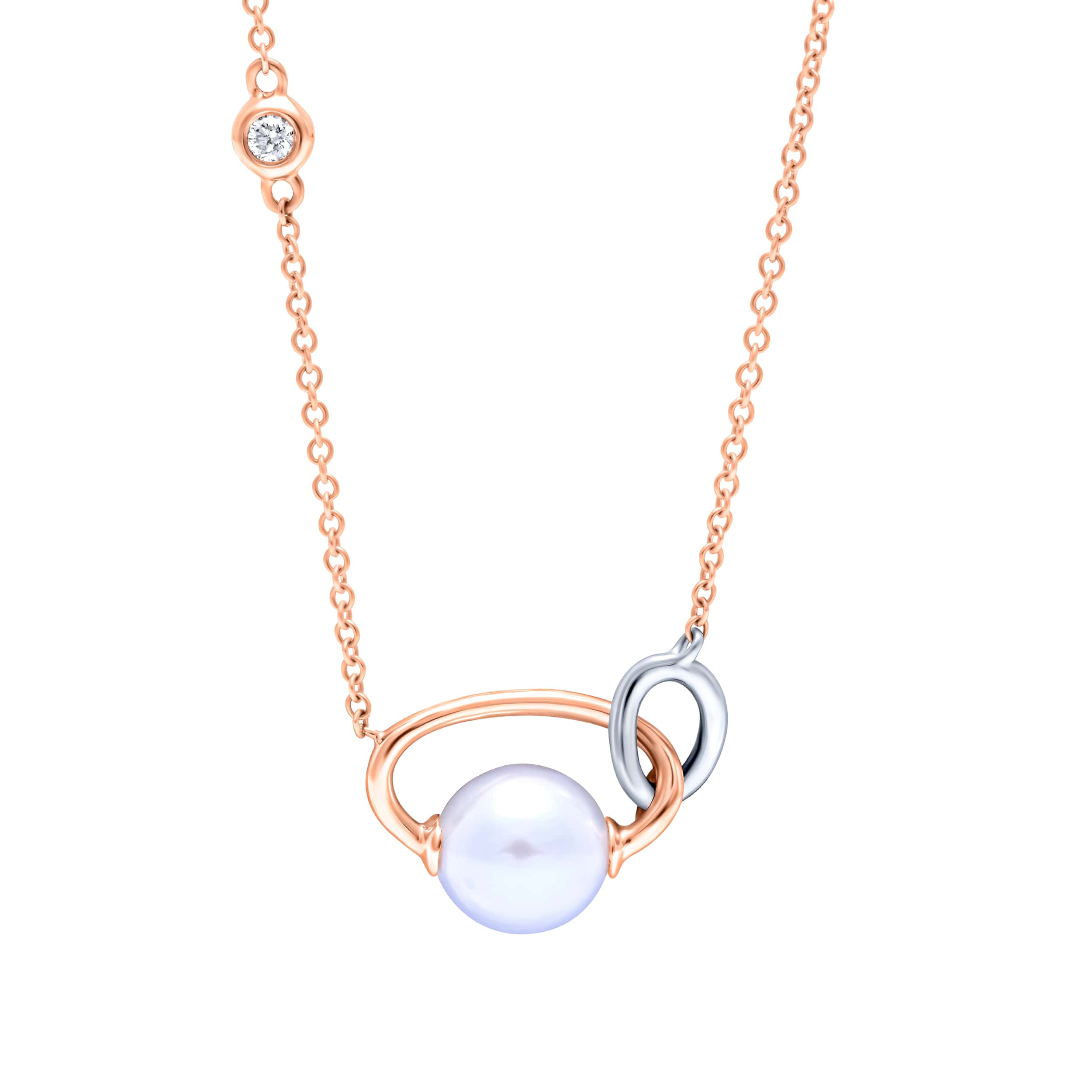 Chic Luxury 18K Diamond Necklace, embodying pure sophistication