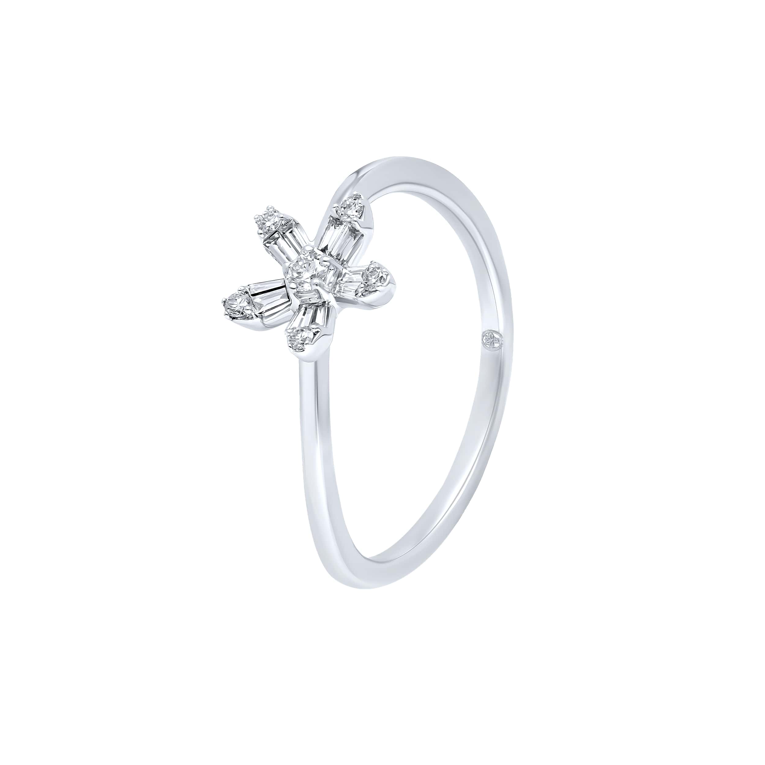 Elegance DAISY 18K Diamond Ring in White Gold