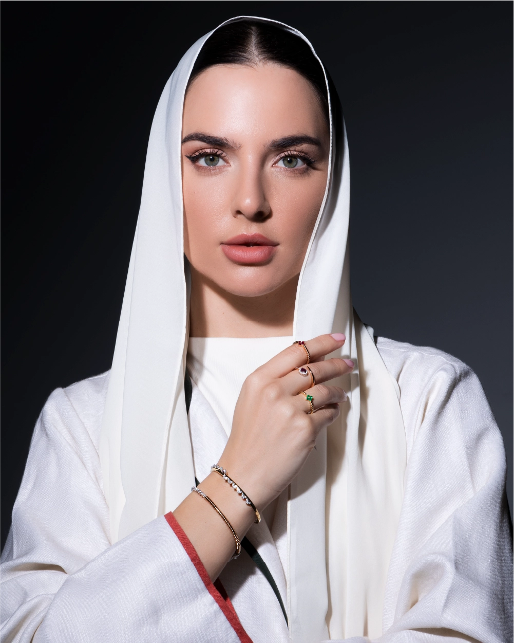 slider image slider_item_YEiFMf