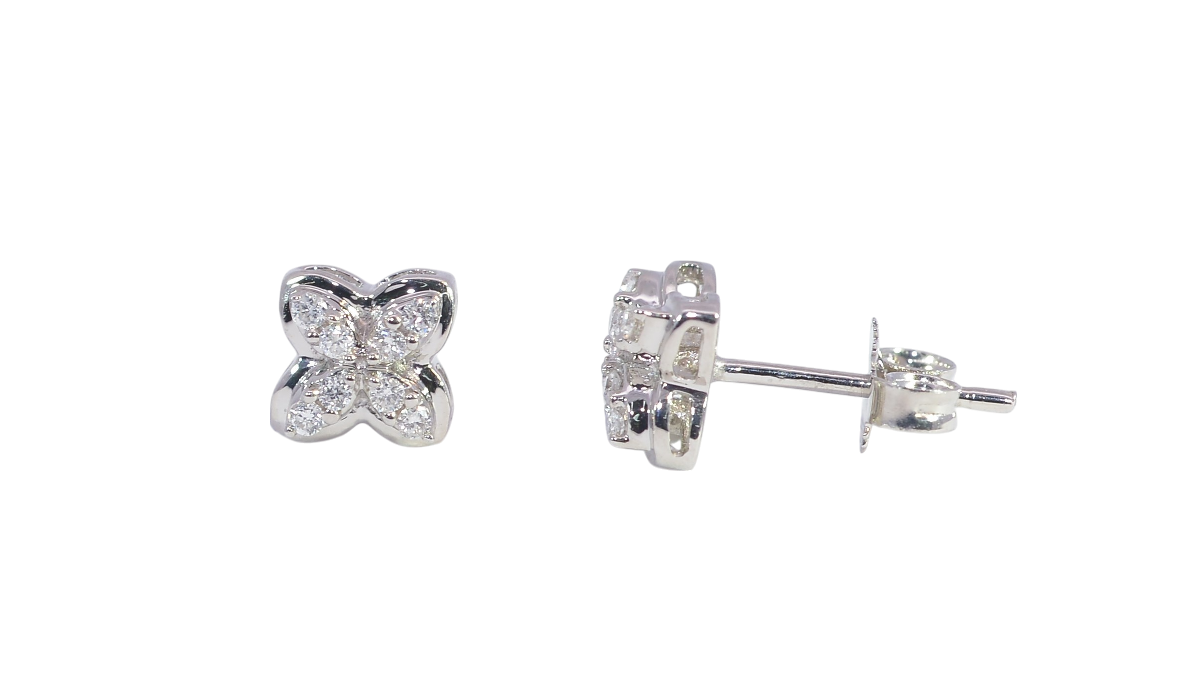 Charming 18K White Gold Diamond Earrings