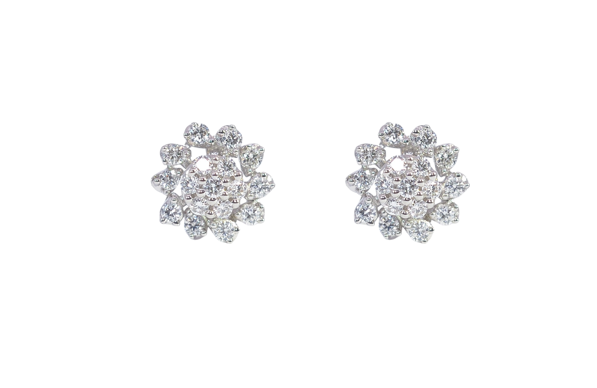 Elegant 18K White Gold Diamond Earrings