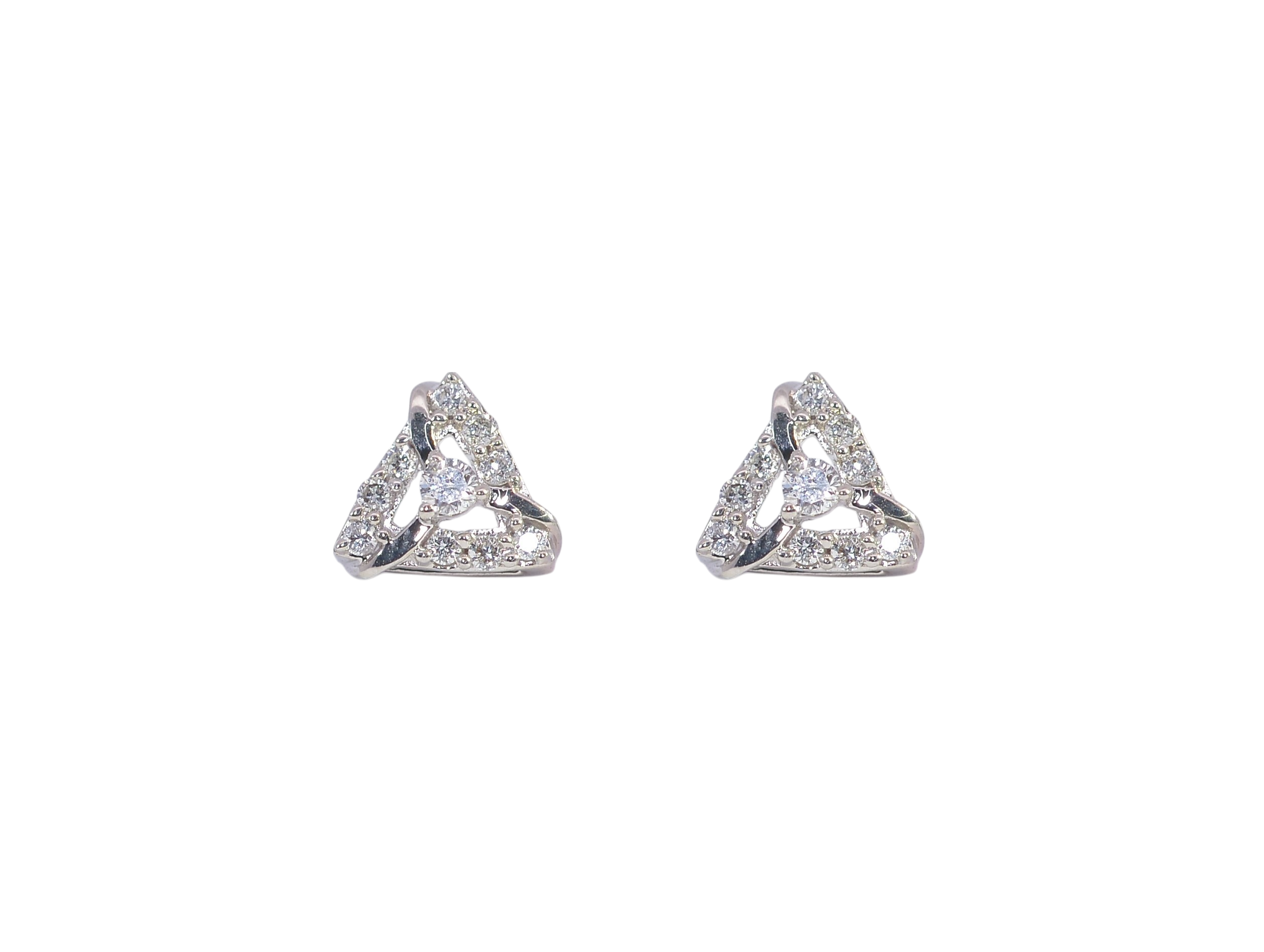 18K White Gold Diamond Earrings