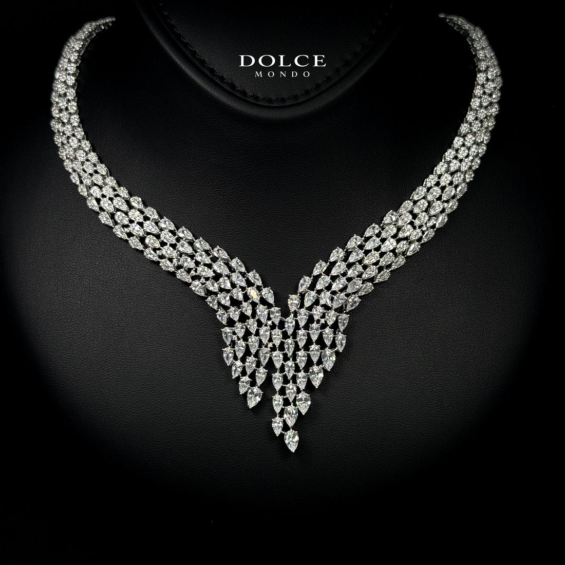 Eva White Luxury Bridal Full Set Featuring High-Quality Zircon Stones with a Premium Rhodium-Plated Finish