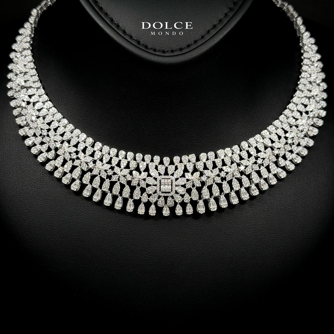 Sophie White Luxury Bridal Full Set Featuring Hight Quality Class Zircon Stones with Premium Rhodium-plated Finish