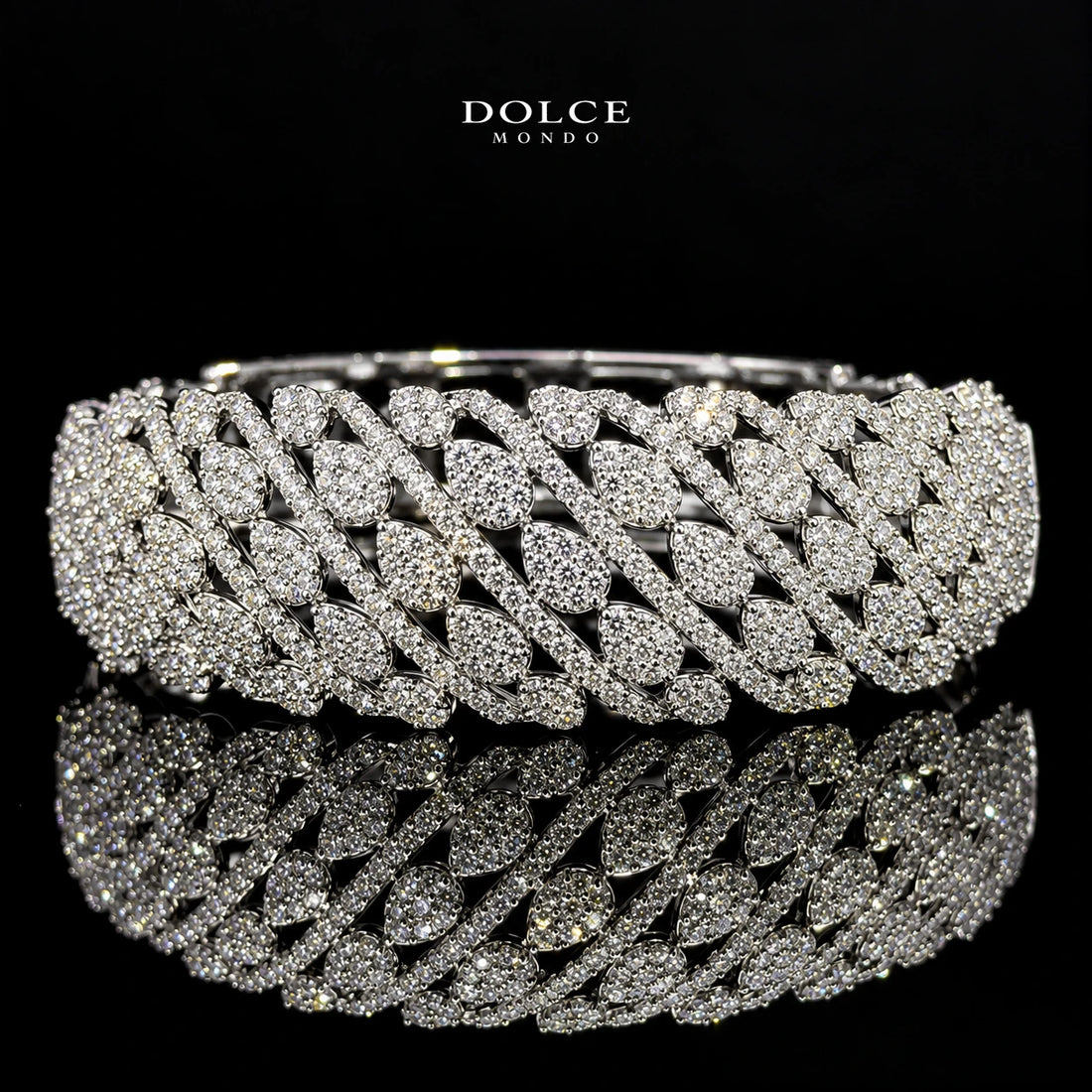 Aaliyah White Round-Cut Zircon Lattice Luxury Bangle & Ring Set – Premium Rhodium Plated | Dolce Mondo