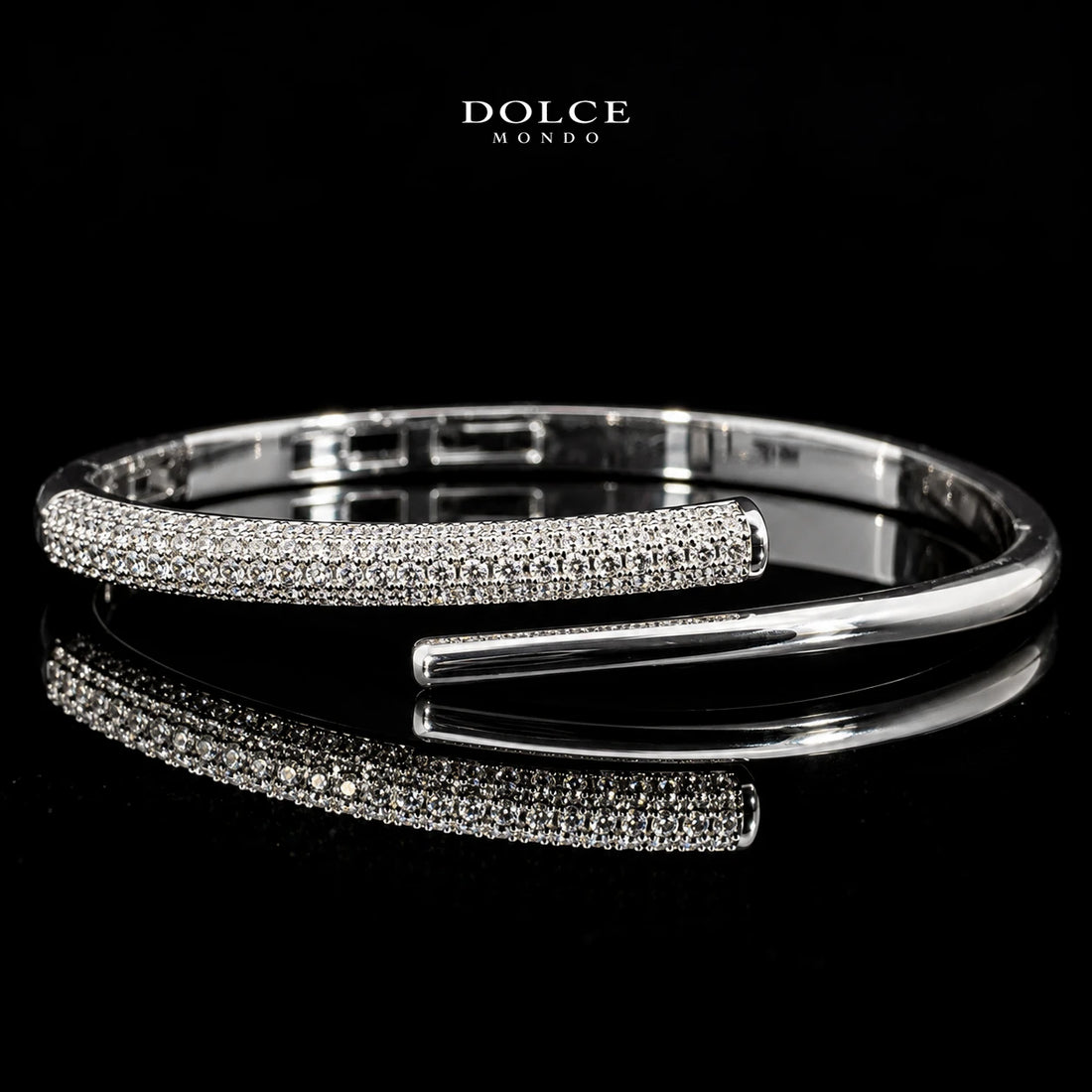 Noura White Round-Cut Zircon Luxury Bangle & Ring Set – Premium Rhodium Plated | Dolce Mondo