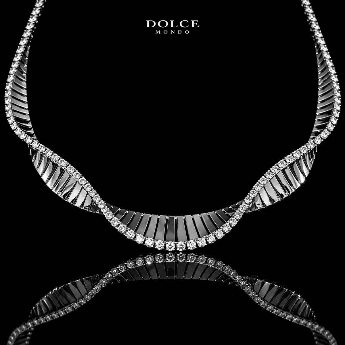 Vera White Luxury Full Set Featuring High-Quality Zircon Stones with a Premium Rhodium-Plated Finish