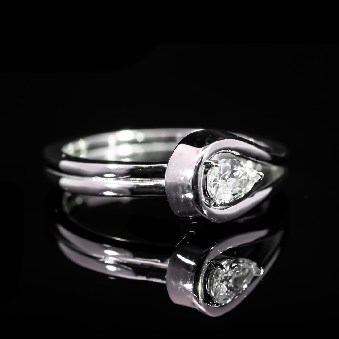 Dolce Mondo Luxe White Pear Cut Wrap Ring in 925 Silver with Premium Zircon Stone