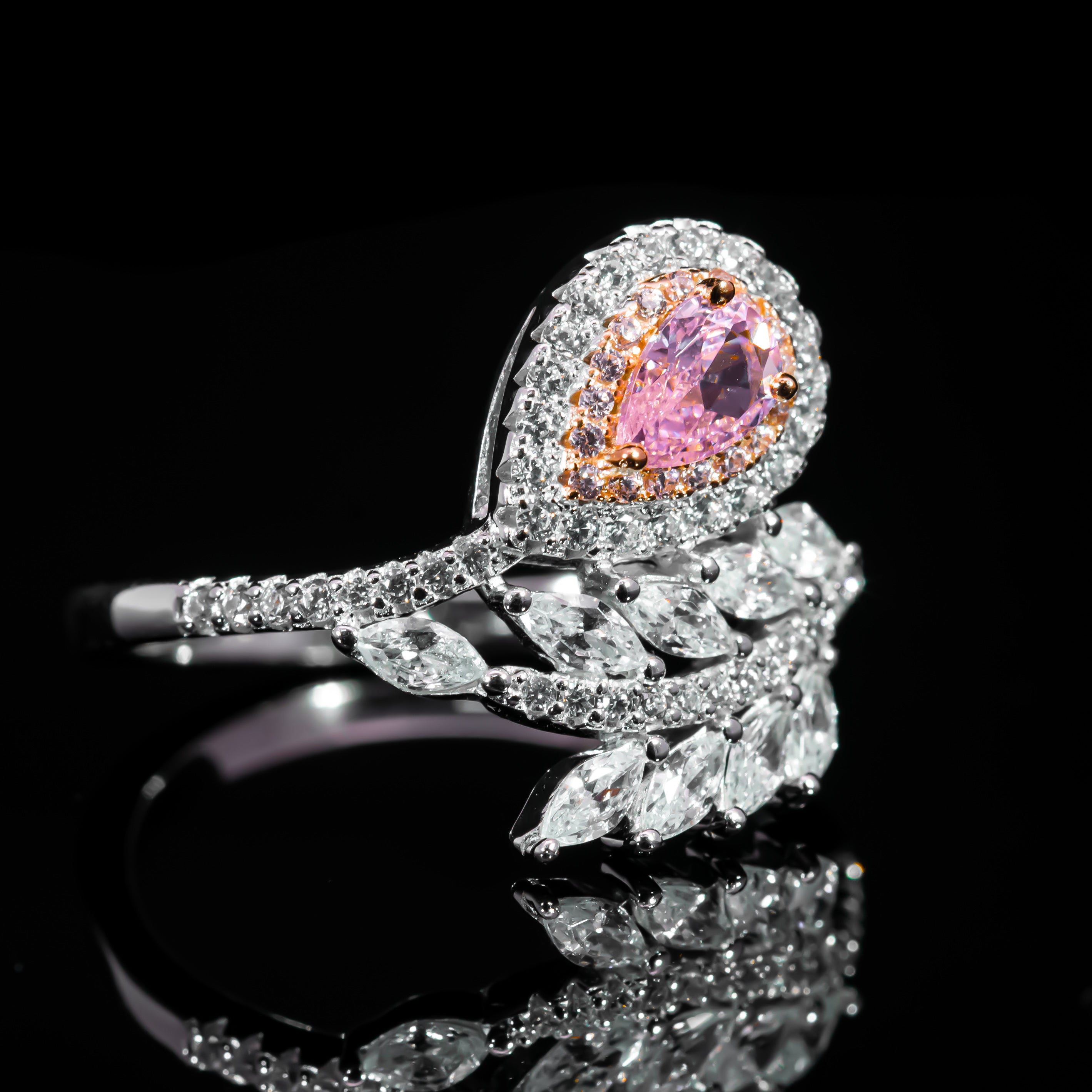 Dolce Mondo Royal Pink Pear Halo Ring in 925 Silver with Premium Zircon Stones