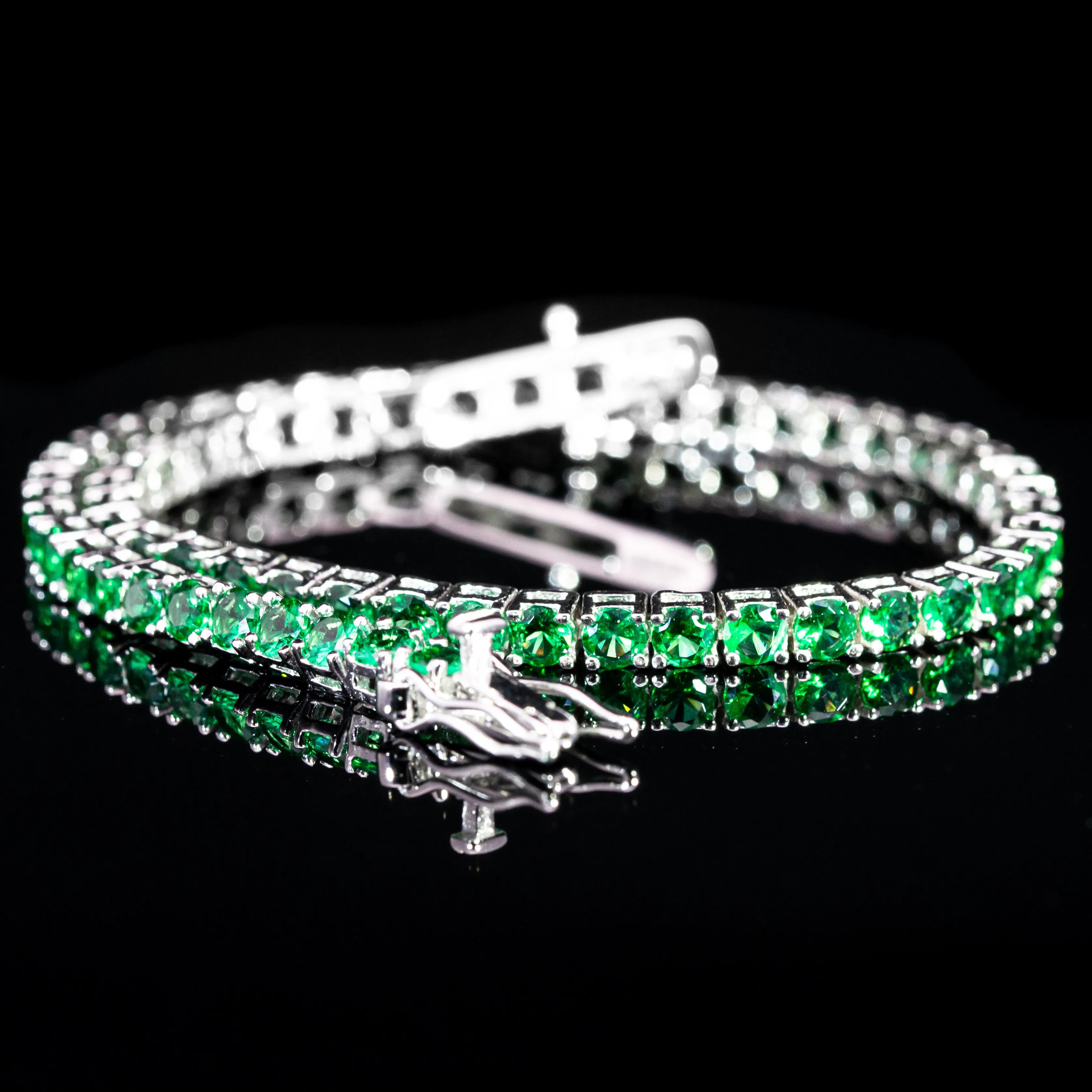 Dolce Mondo Tennis Bracelet 3mm Emerald Green Simulated Diamond Stone in Pure 925 Sterling Silver