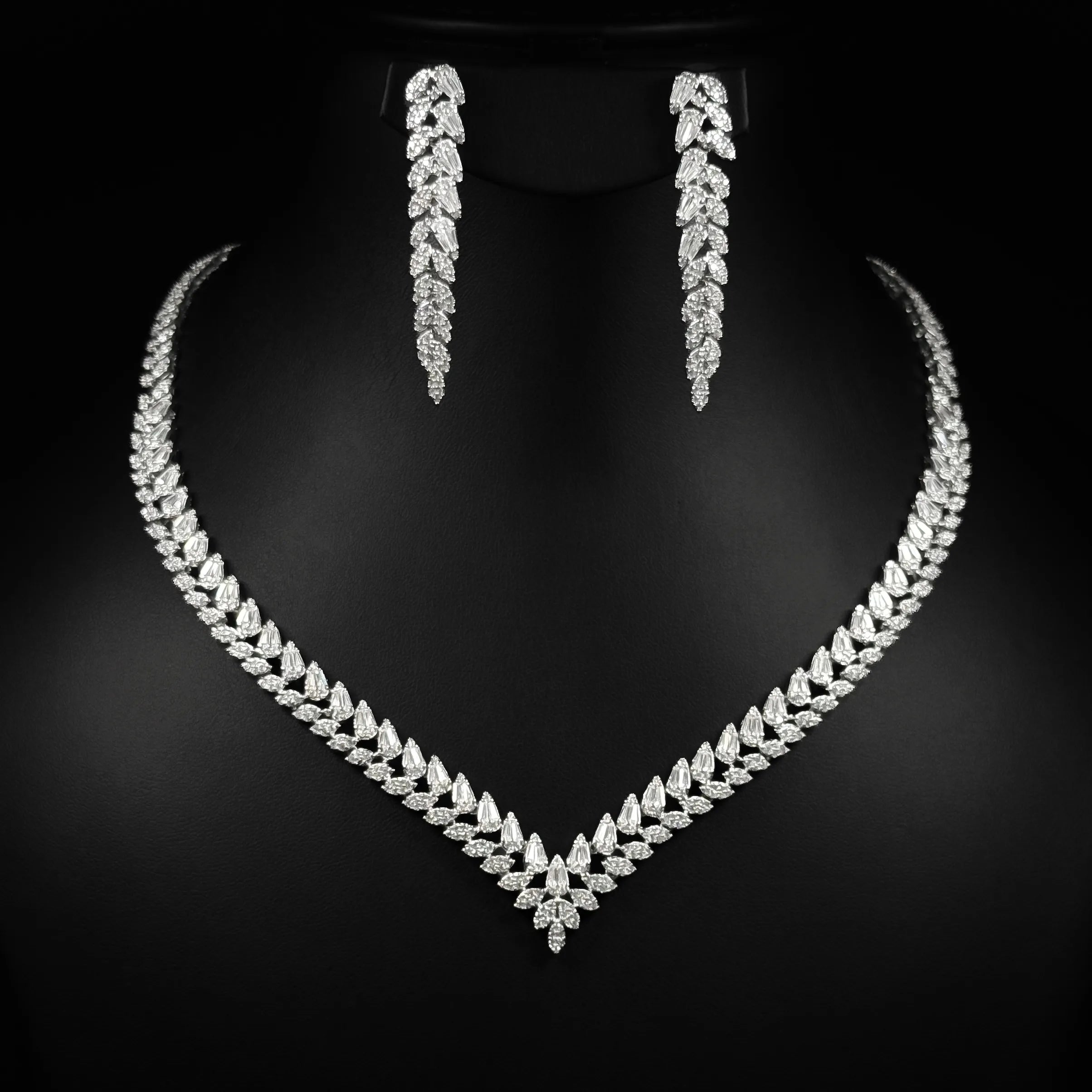Royal Laurel White Zircon Rhodium Plated Bridal Full Set