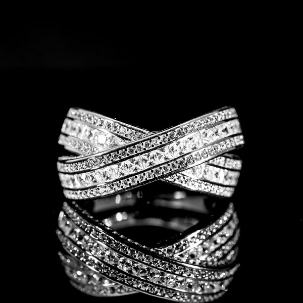 Dolce Mondo Luxe White Cross Band Ring in 925 Silver with Premium Zircon Stones – High Quality Rhodium Plated