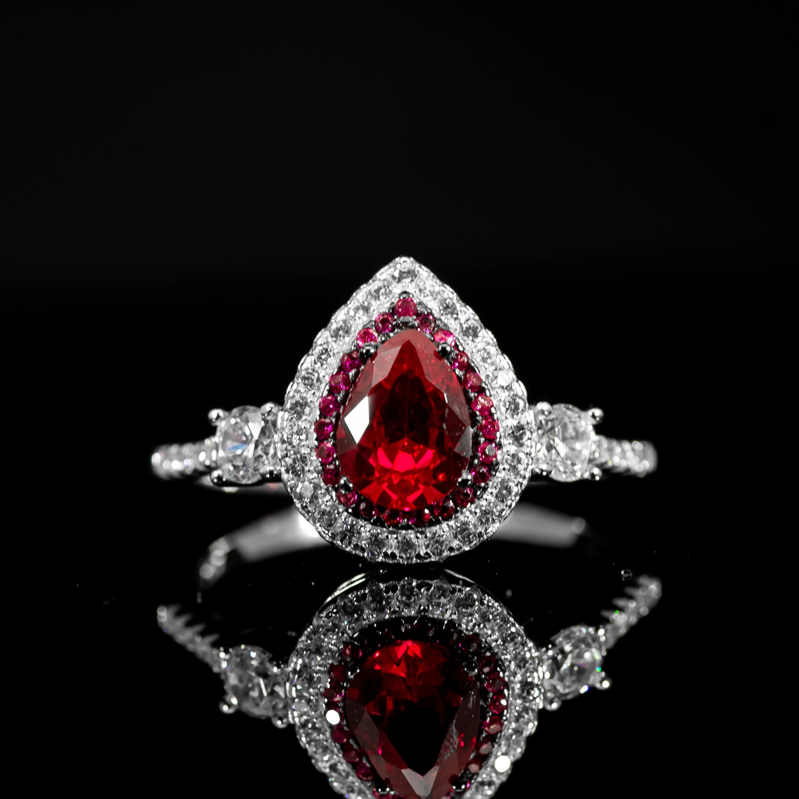 Dolce Mondo Royal Crimson Red Teardrop Premium Quality Zircon Ring – High Quality Rhodium Plated