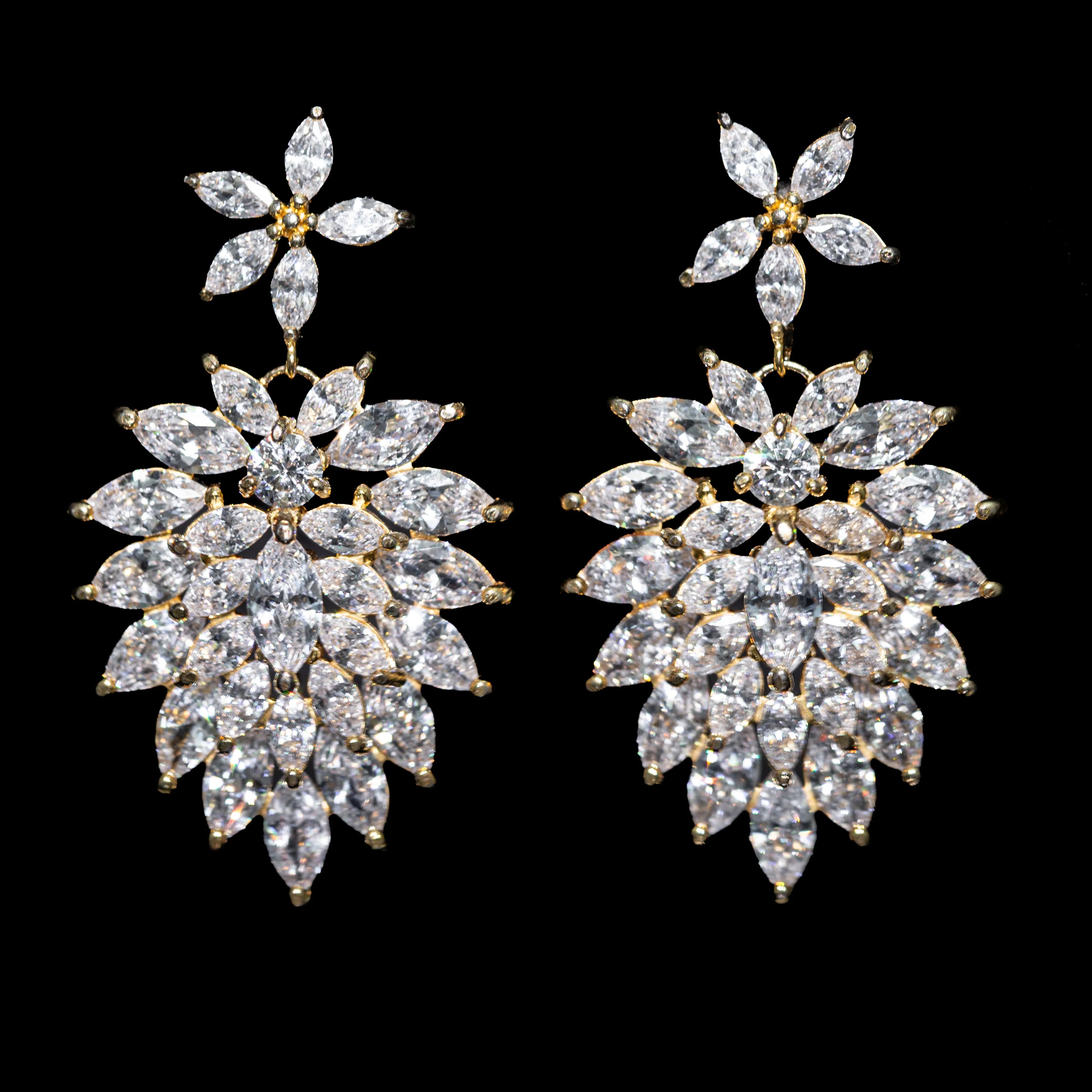 Vivienne White Floral Drop Earrings with Premium Zircon Stones – High Quality 18K Gold Plated in 925 Sterling Silver