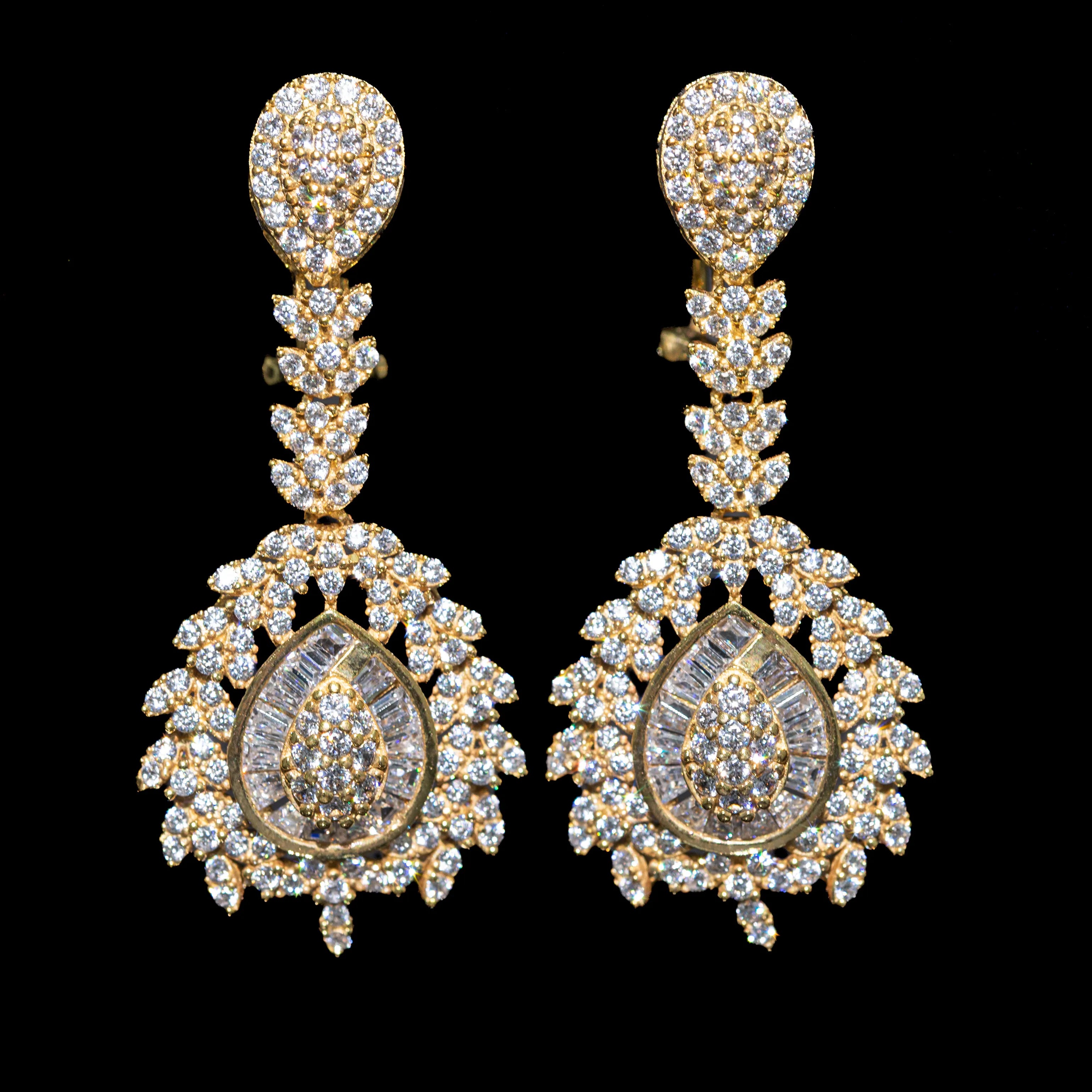 Charlotte White Teardrop Chandelier Earrings with Premium Zircon Stones – High Quality 18K Gold Plated in 925 Sterling Silver