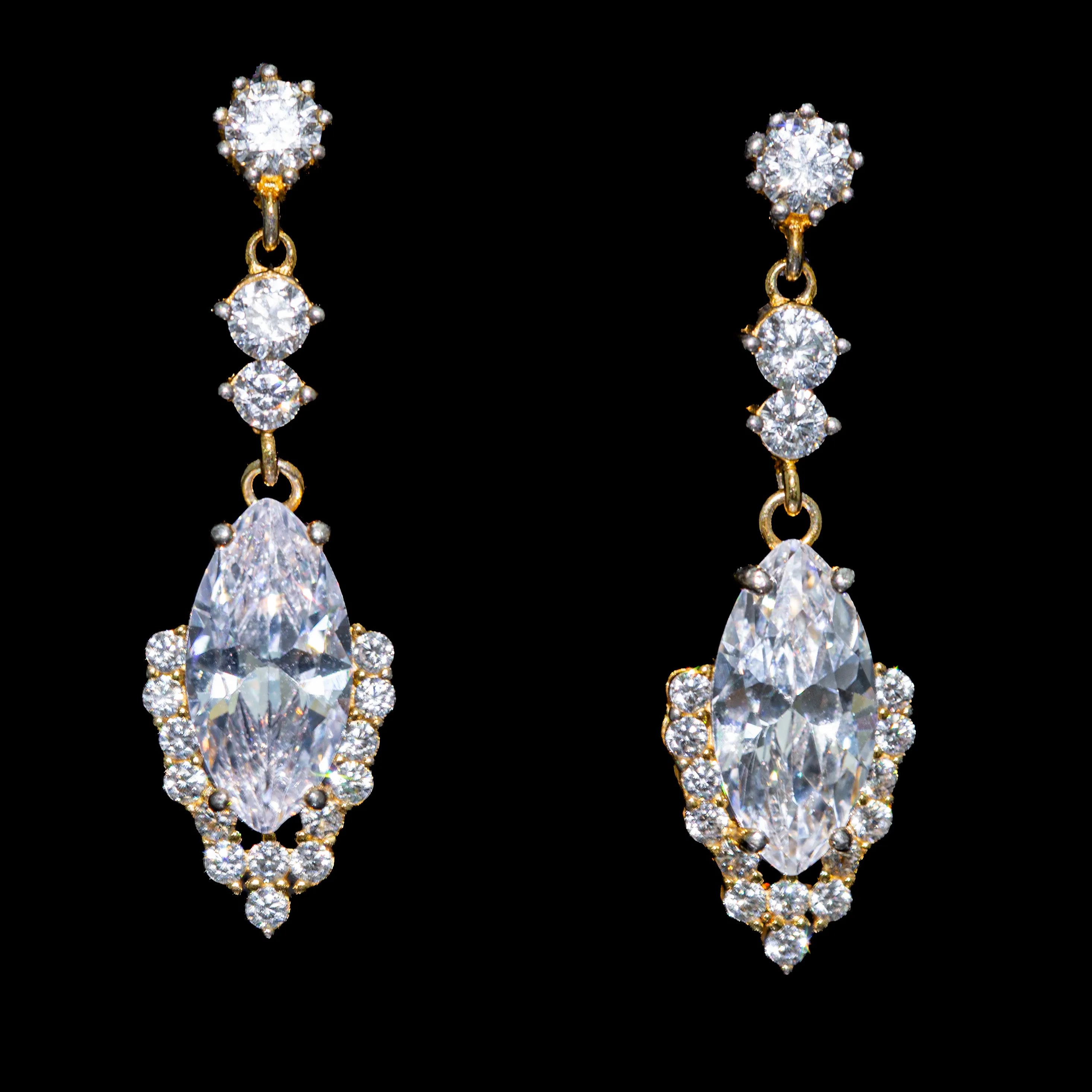 Charlotte White Marquise Drop Earrings with Premium Zircon Stones – High Quality 18K Gold Plated in 925 Sterling Silver