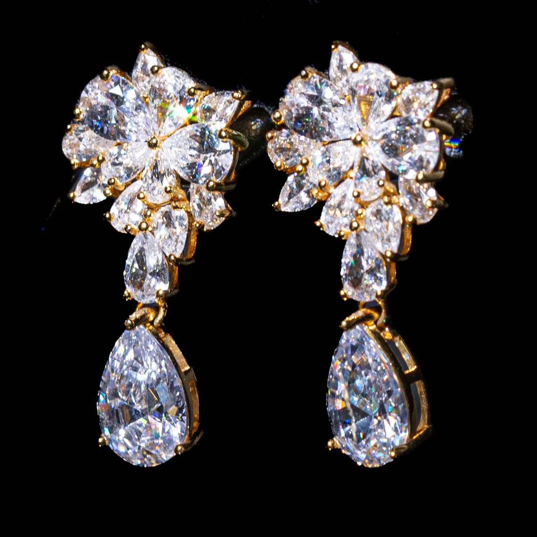 Genevieve White Pear-Cut Drop Earrings with Premium Zircon Stones – High Quality 18K Gold Plated in 925 Sterling Silver