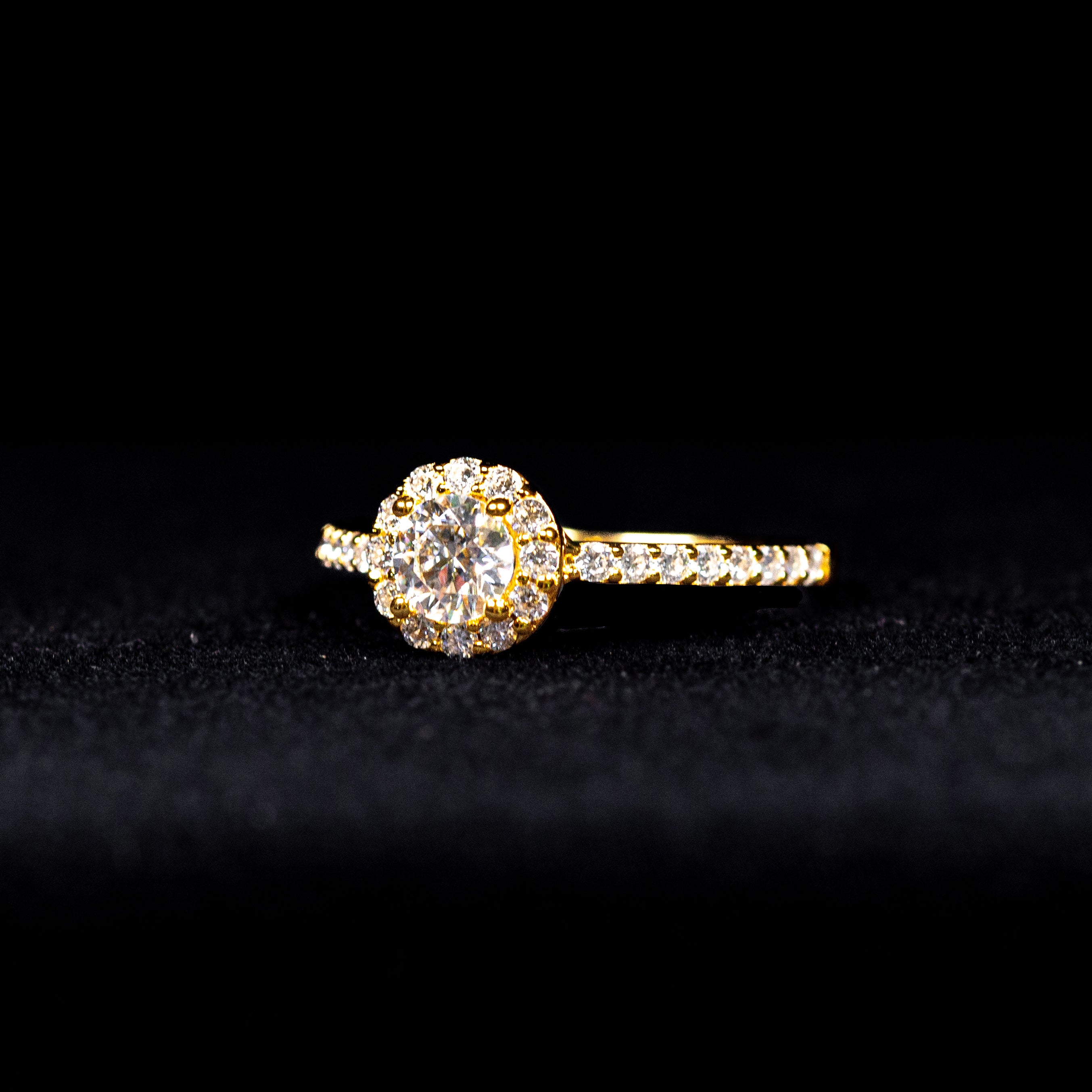 Round Cut Halo Bridal Wedding Ring GRA Certified Moissanite Ring in 18K Gold Plated 925 Sterling Silver – 0.98 Carat