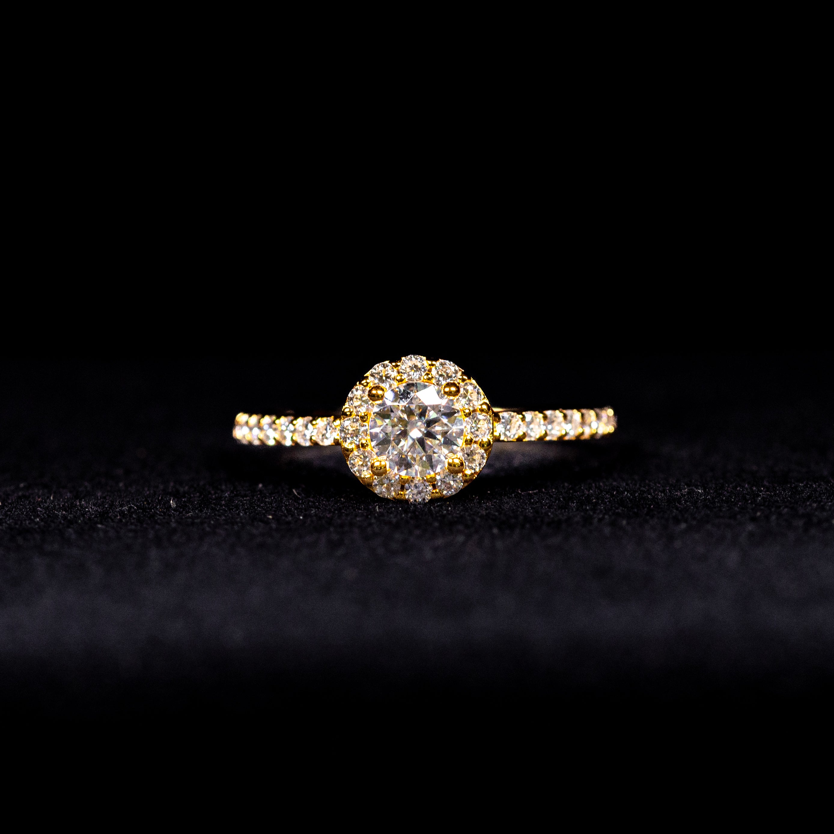 Round Cut Halo Bridal Wedding Ring GRA Certified Moissanite Ring in 18K Gold Plated 925 Sterling Silver – 0.98 Carat