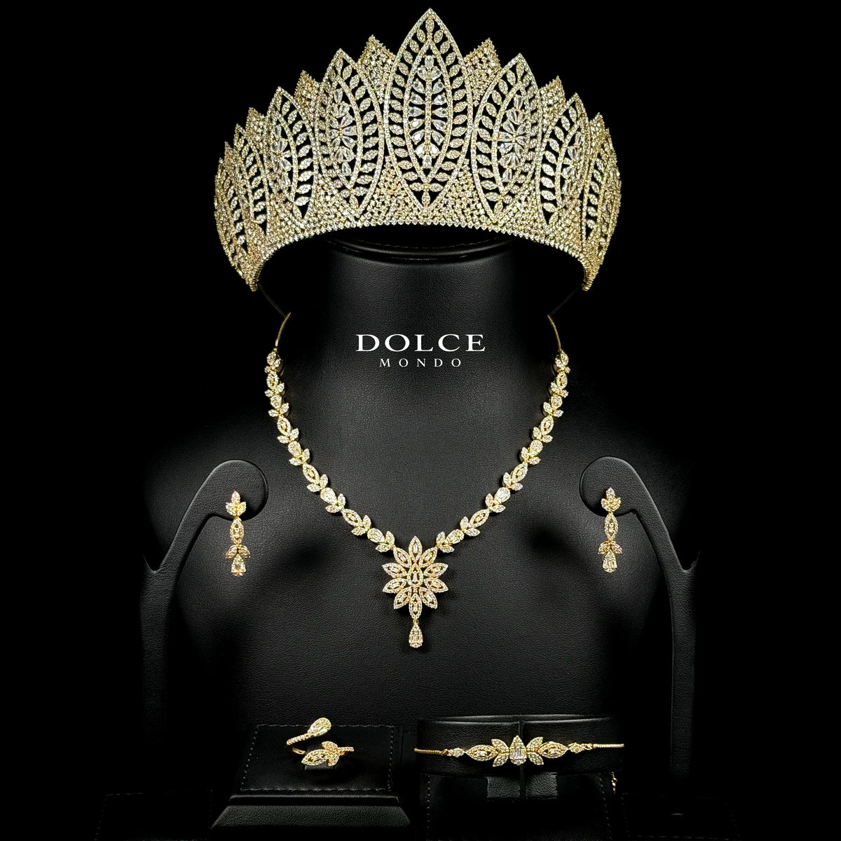 Elisa Crown Goldem Luxury Bridal Full Set with Crown in High Quality Class Zircon Stone Gold Plated