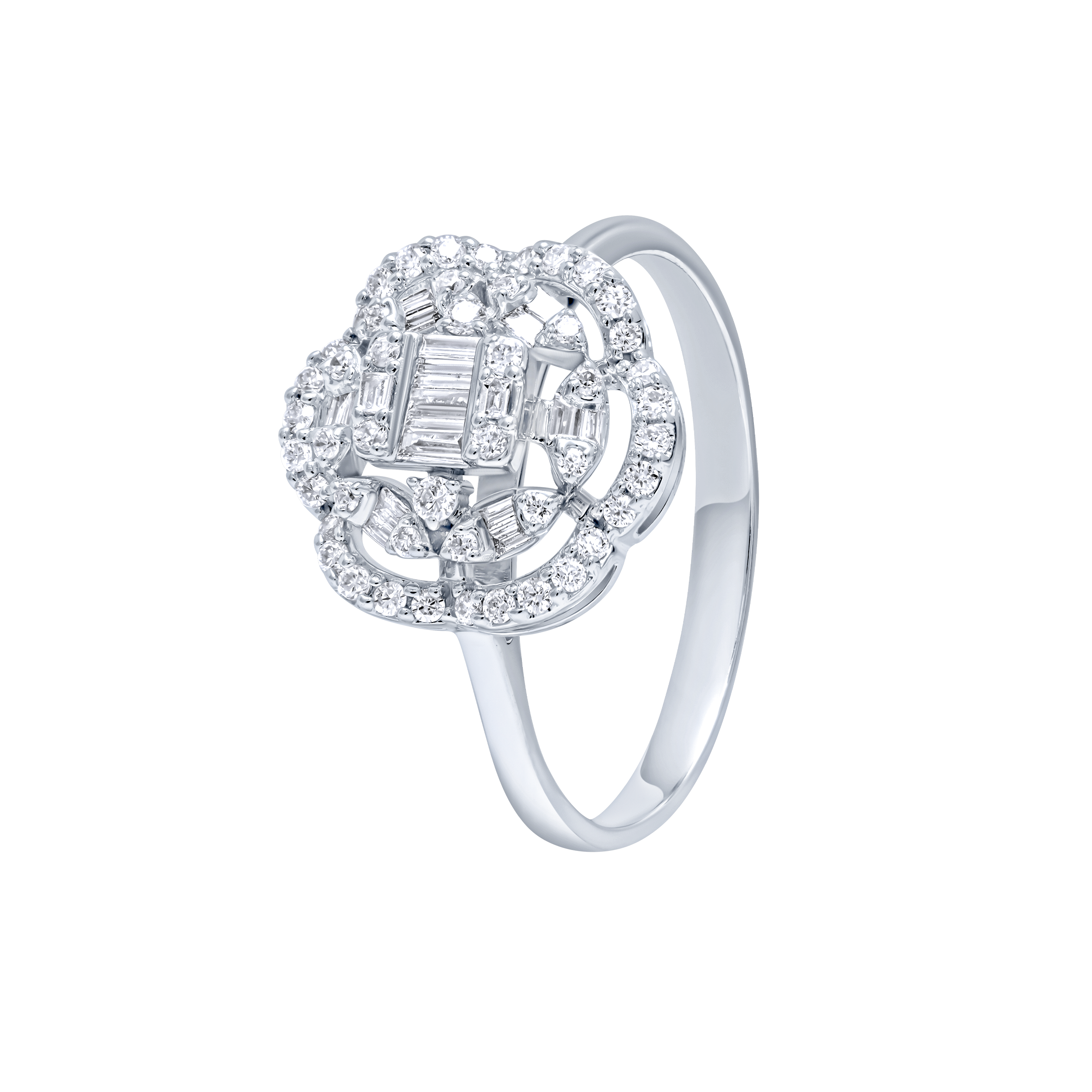 Luxurious 18K Diamond Ring in White Gold