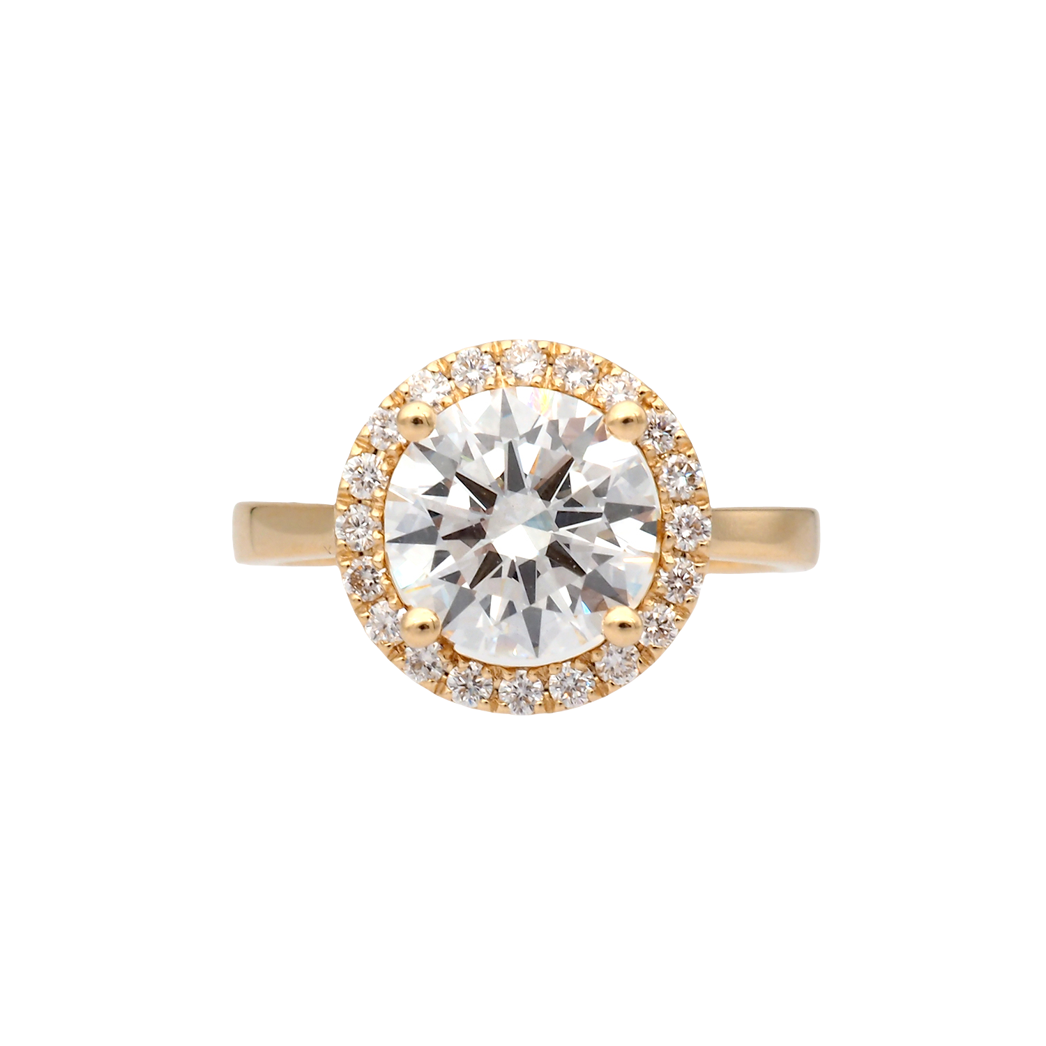 Elegant Lab-Grown Diamond Halo Ring in Yellow Gold