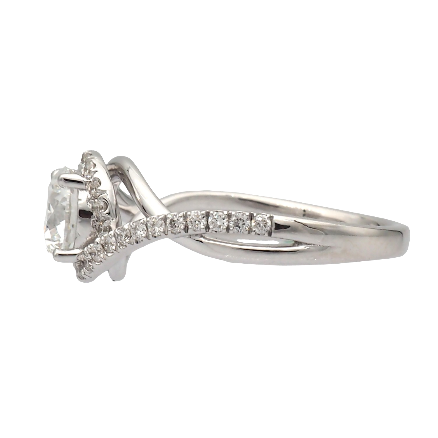 Elegant Halo Lab-Grown Diamond Ring with Twisted Band