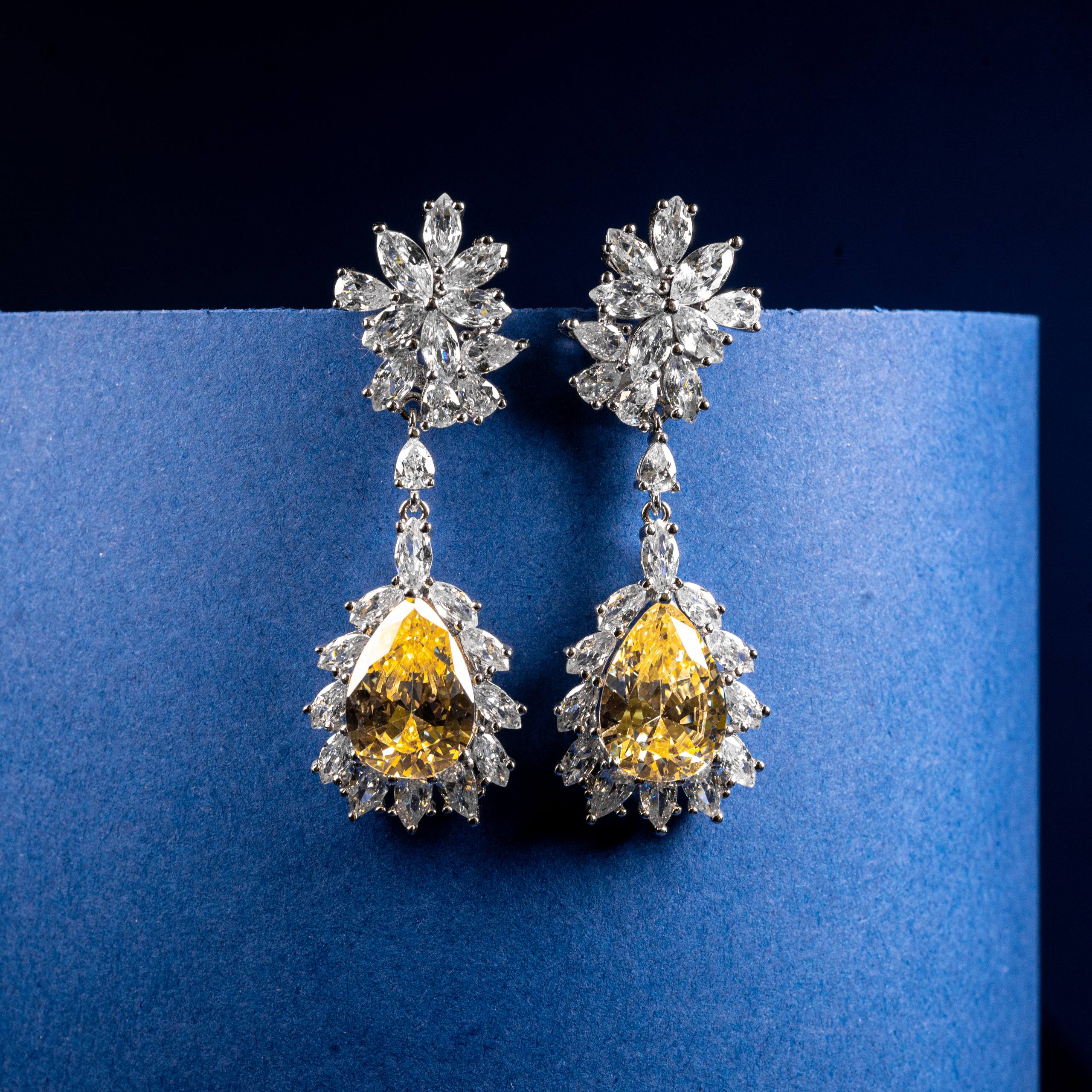 Golden Amber Pear-Cut Zircon Drop Earrings