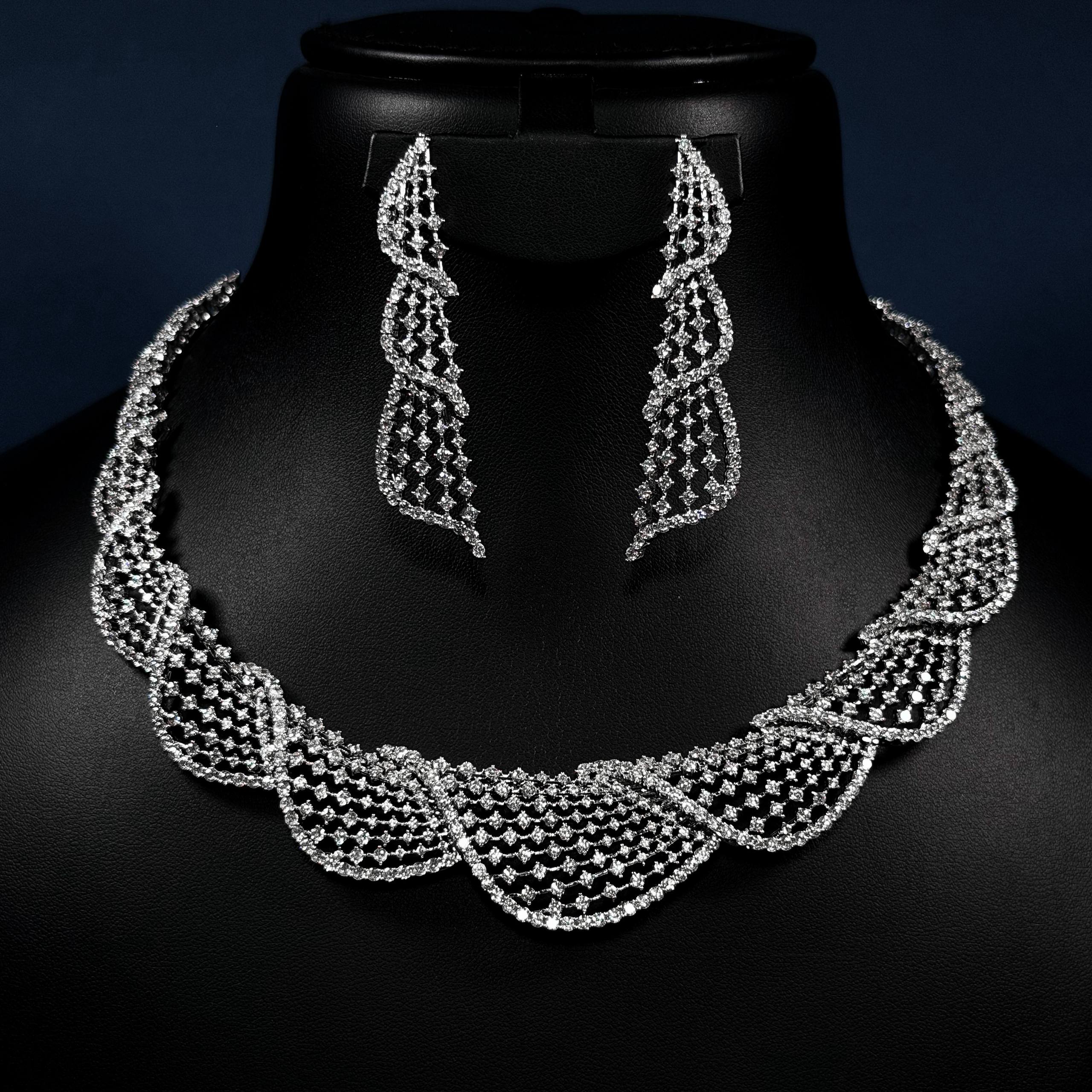 Lace Royale White Zircon Full Set