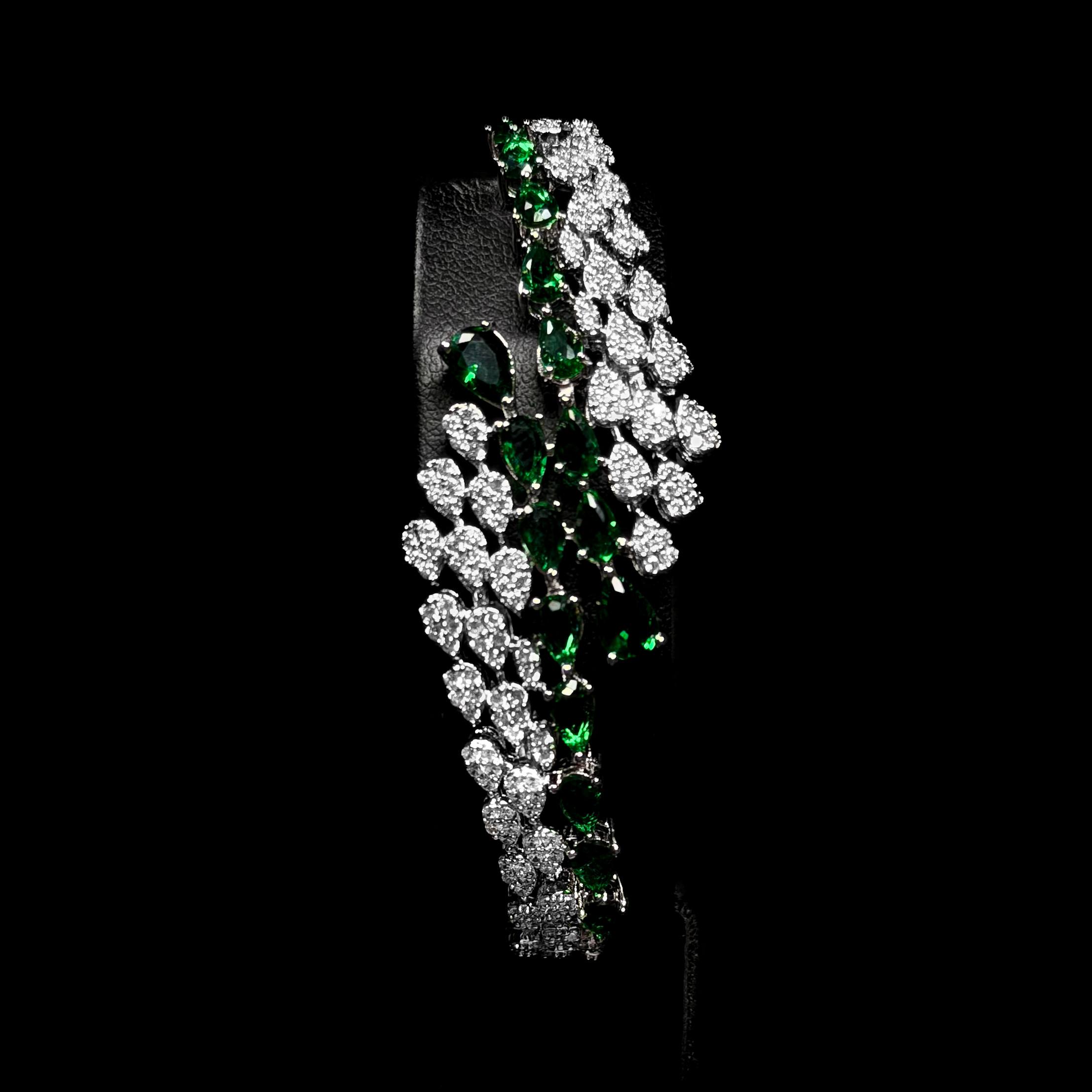 Emerald Cascade Green Zircon Full Set