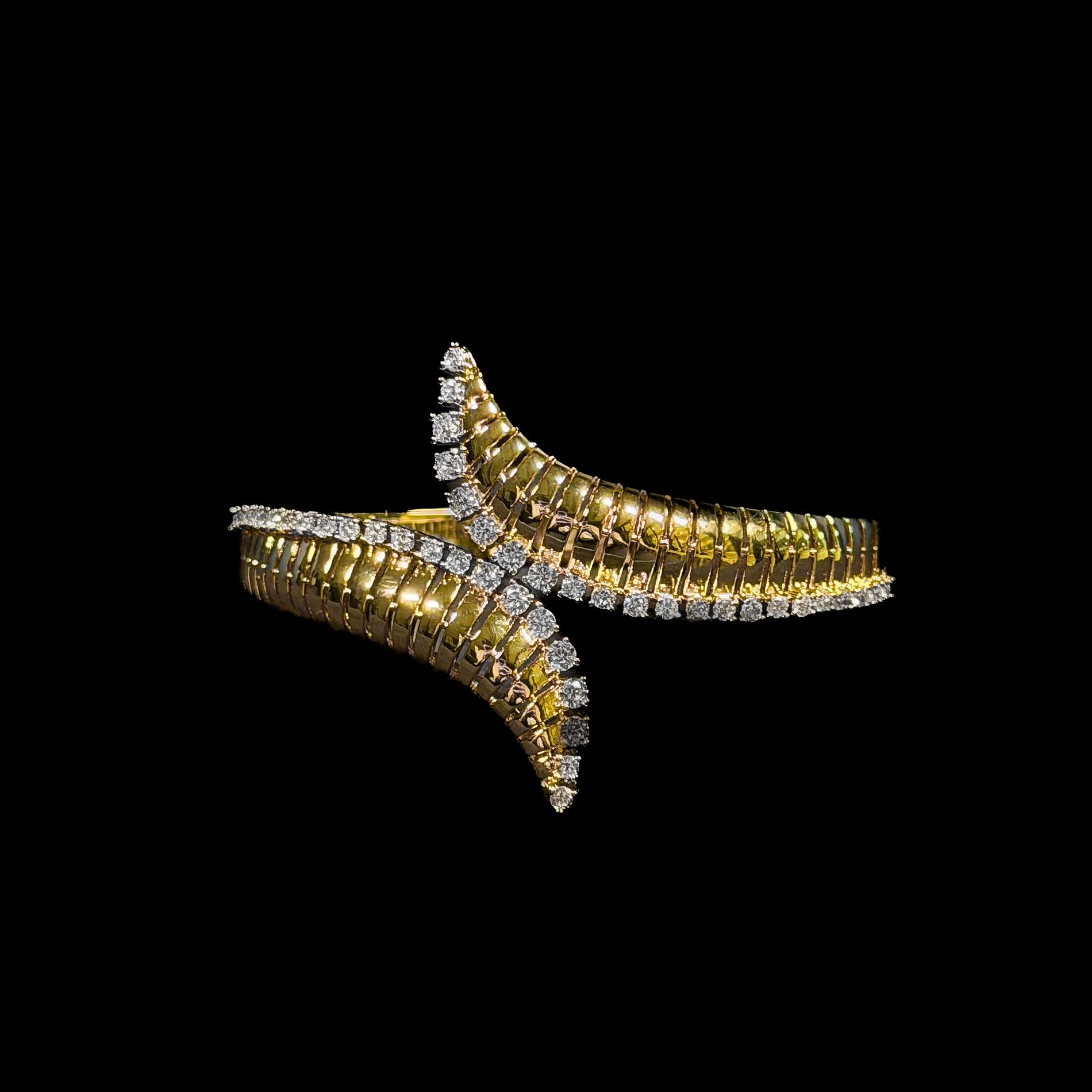 Regal Twist White Zircon Gold Plated Full Set