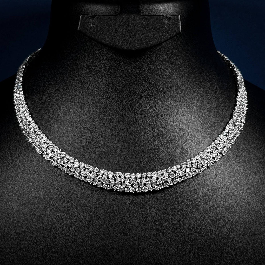 Eternal Glow White Zircon Full Set