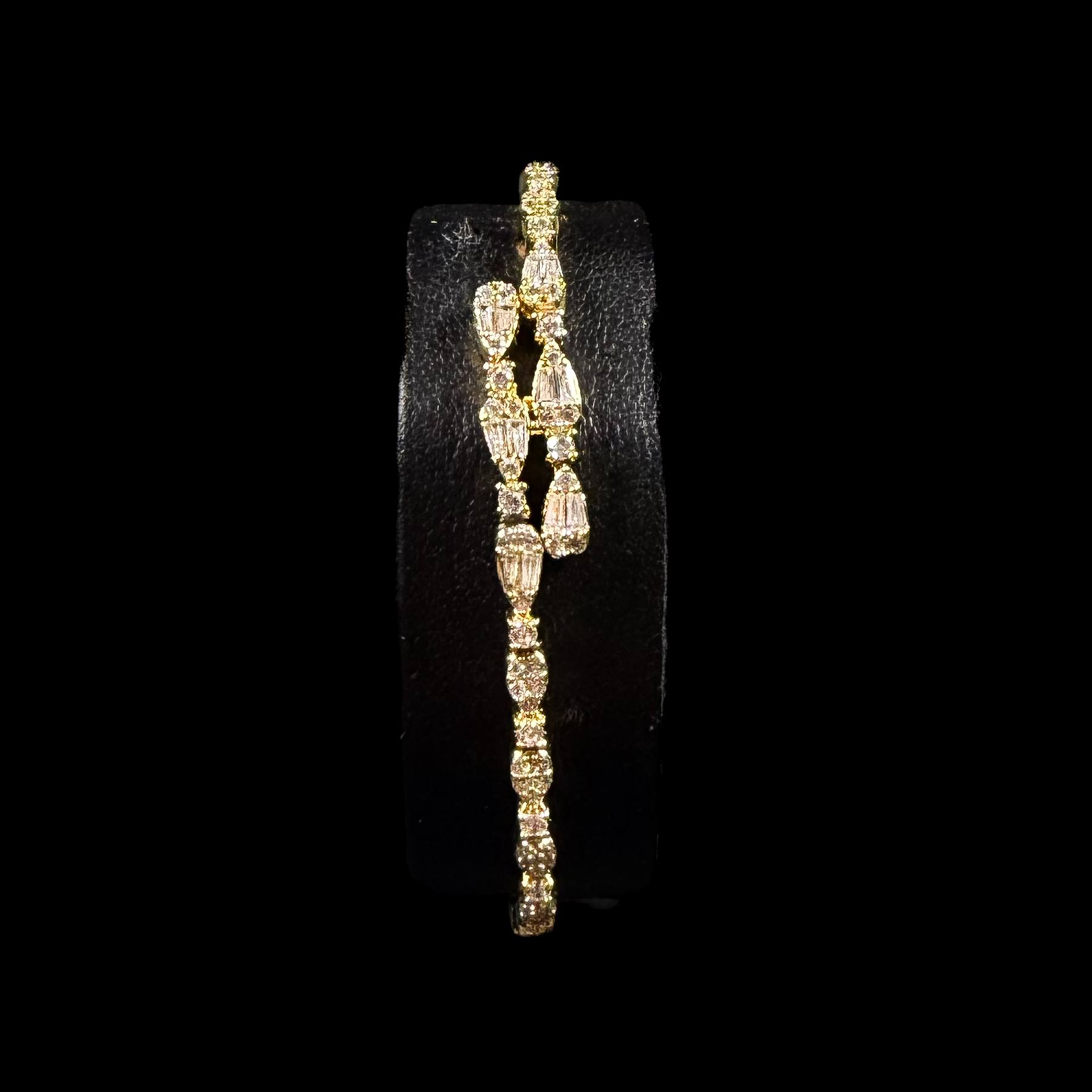 Gold Plated Teardrop White Zircon Full Set