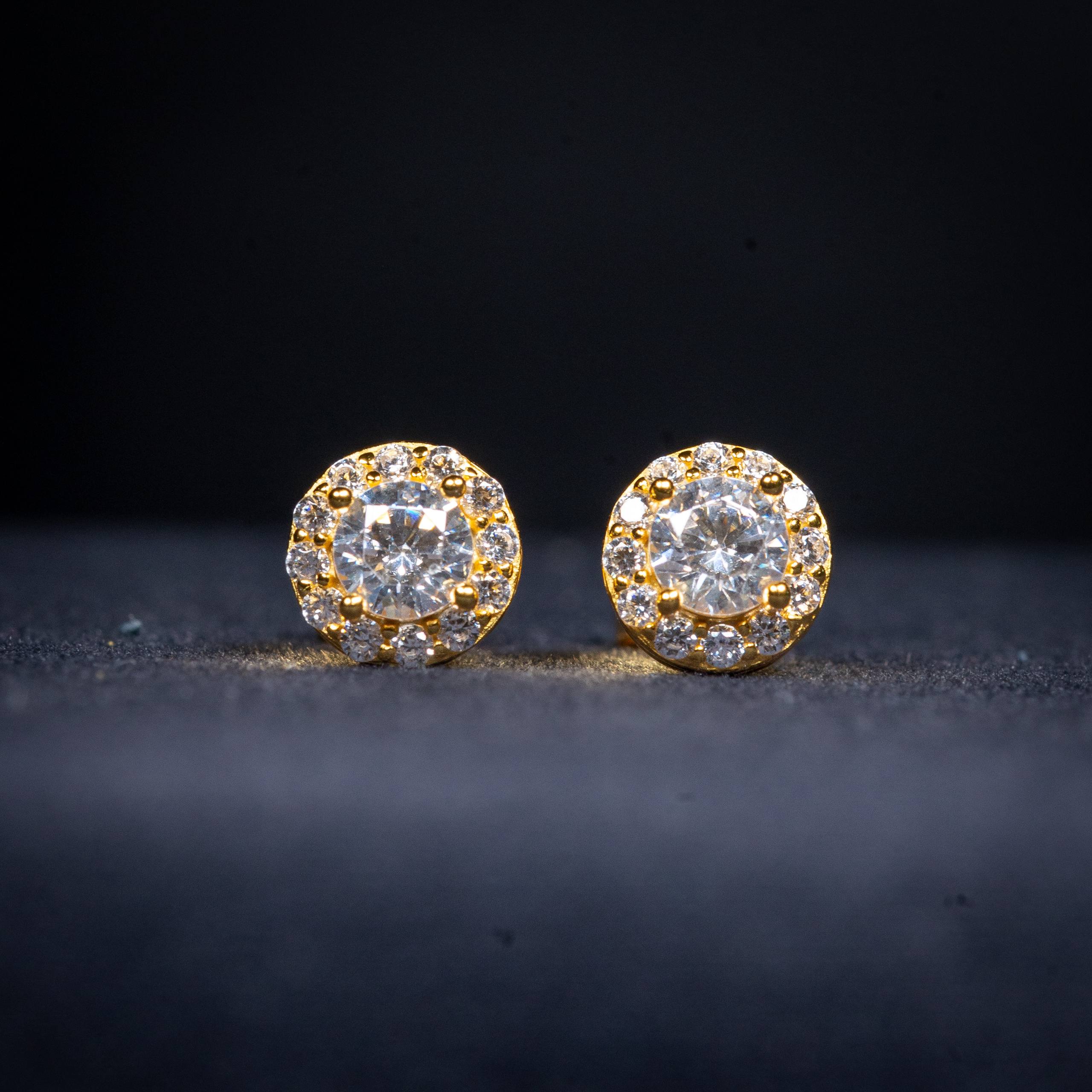 Dorea White Zircon Round Halo Gold-Plated Stud Earrings in 925 Silver
