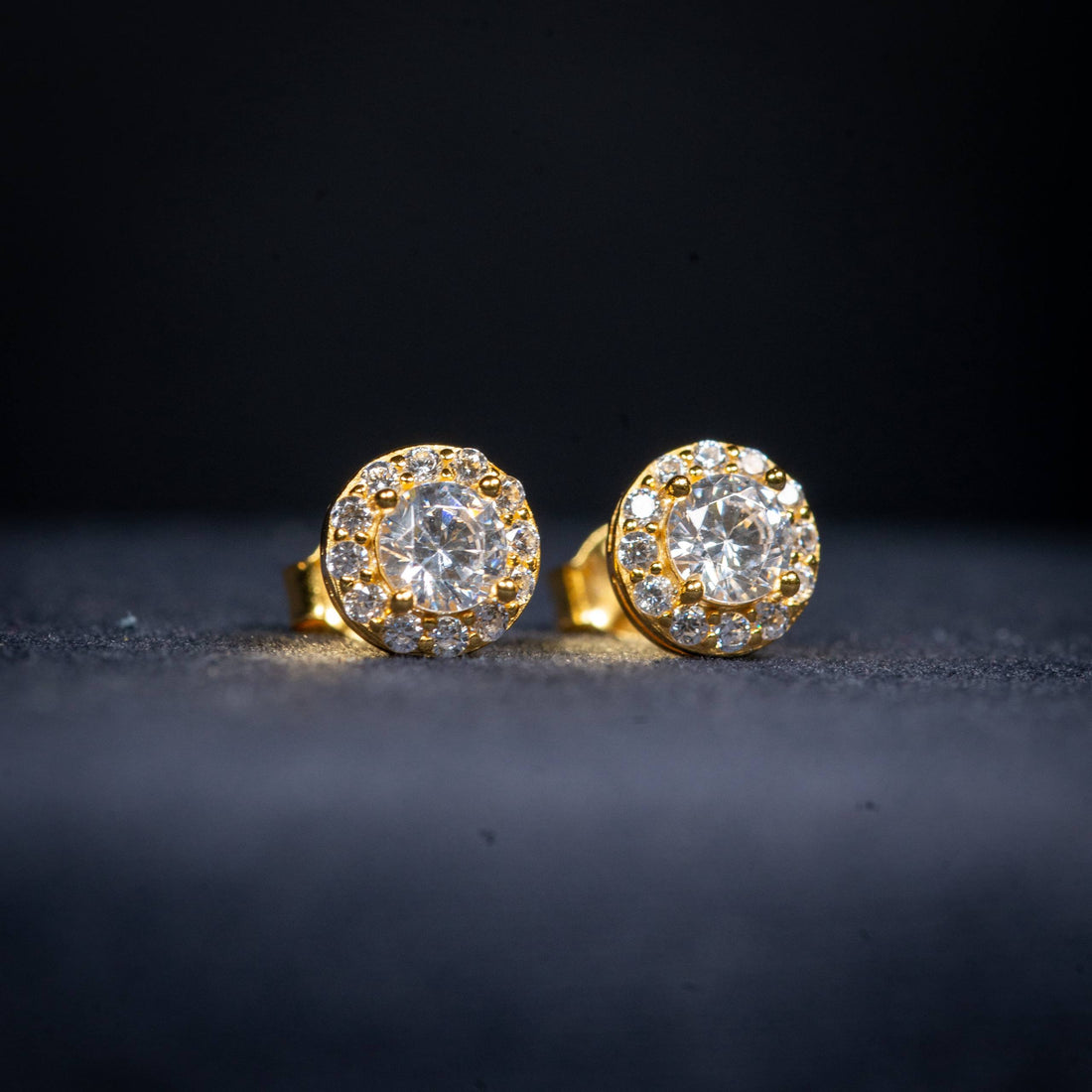 Dorea White Zircon Round Halo Gold-Plated Stud Earrings in 925 Silver