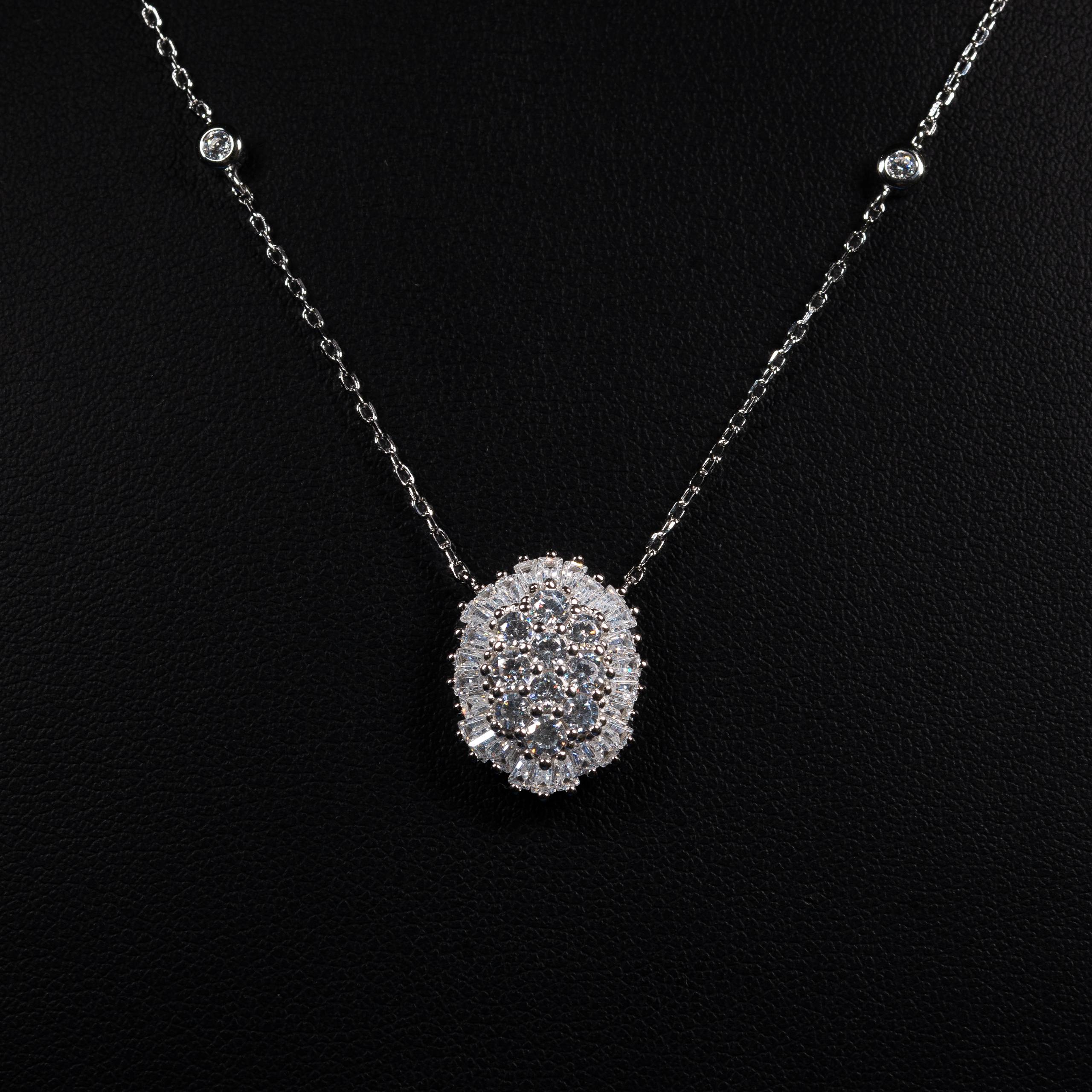 Dolce Mondo Farah White Zircon 925 Silver Pendant Necklace