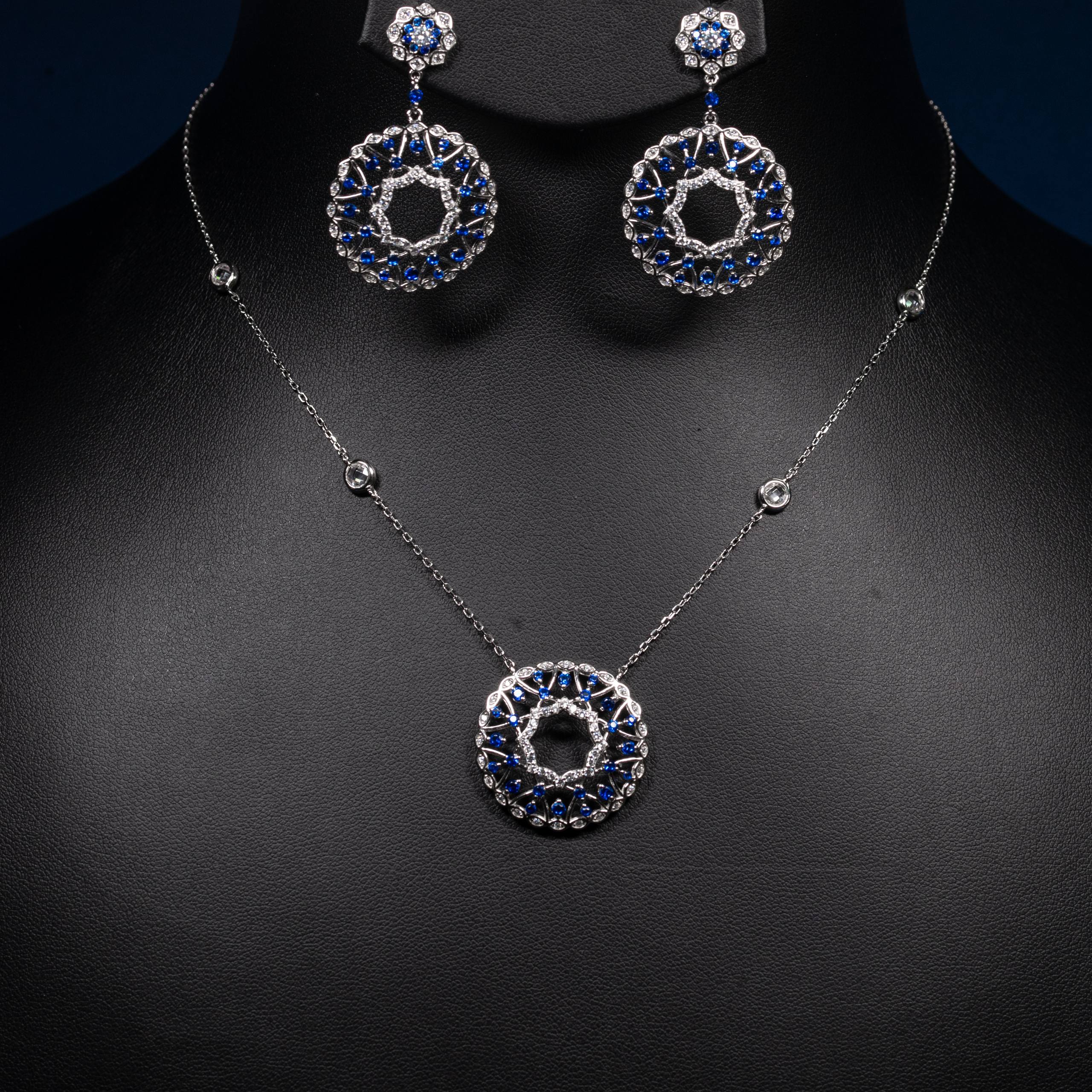Dolce Mondo Amira Royal Blue & White Zircon 925 Silver Pendant & Earring Set