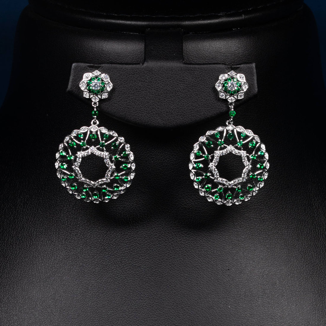 Dolce Mondo Rania Emerald Green & White Zircon 925 Silver Pendant & Earring Set