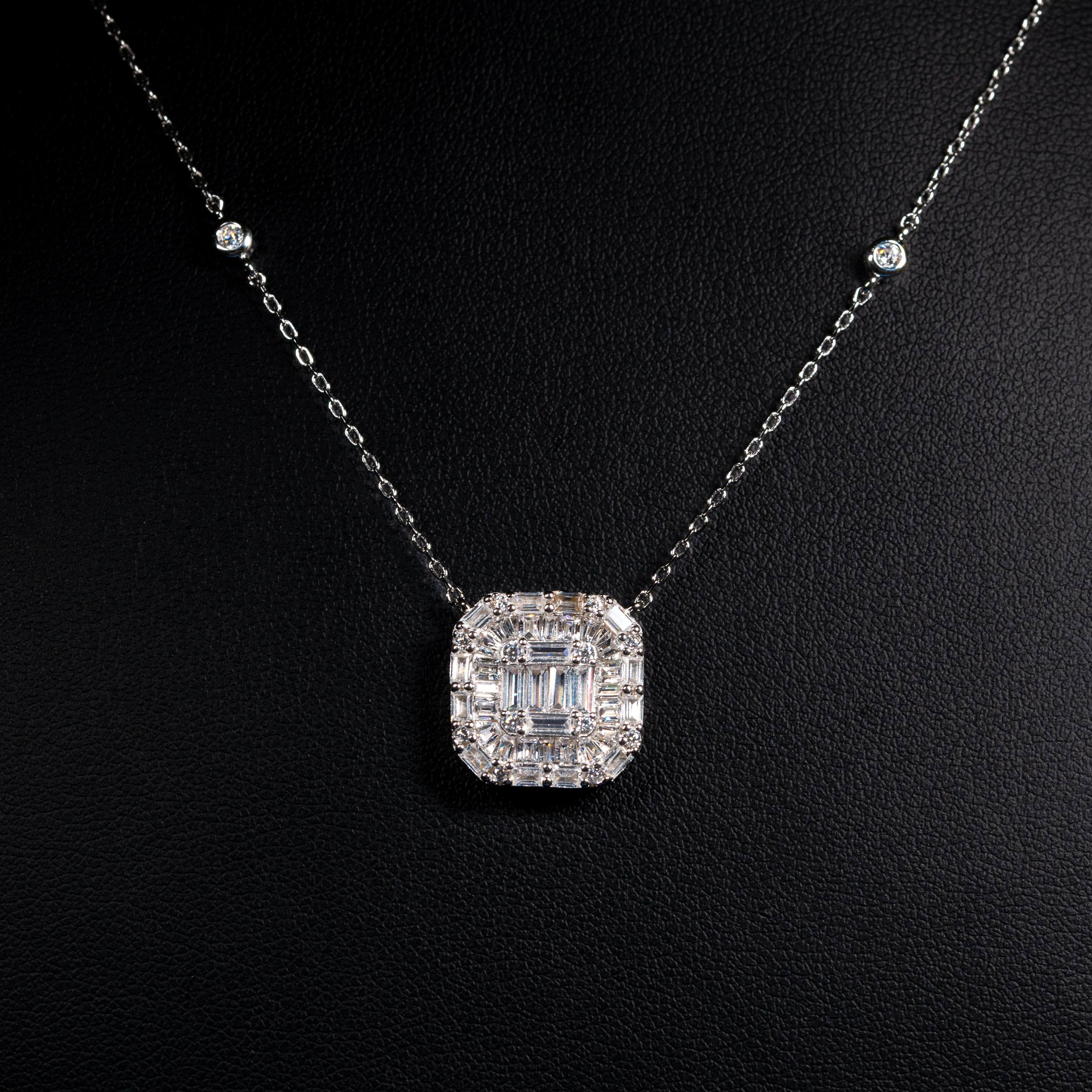 Dolce Mondo Salma White Zircon 925 Silver Pendant Necklace