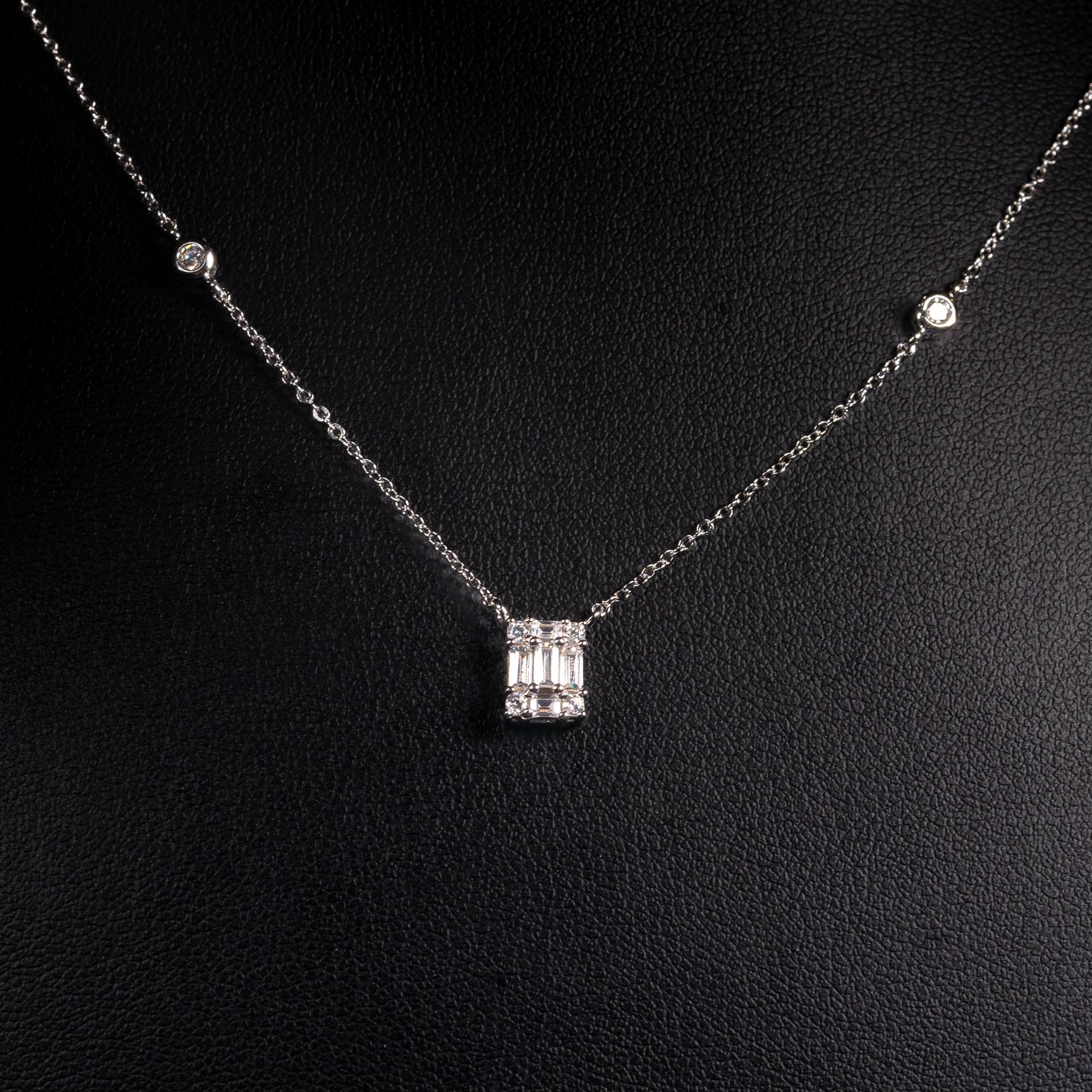 Dolce Mondo Rania White Zircon 925 Silver Pendant Necklace