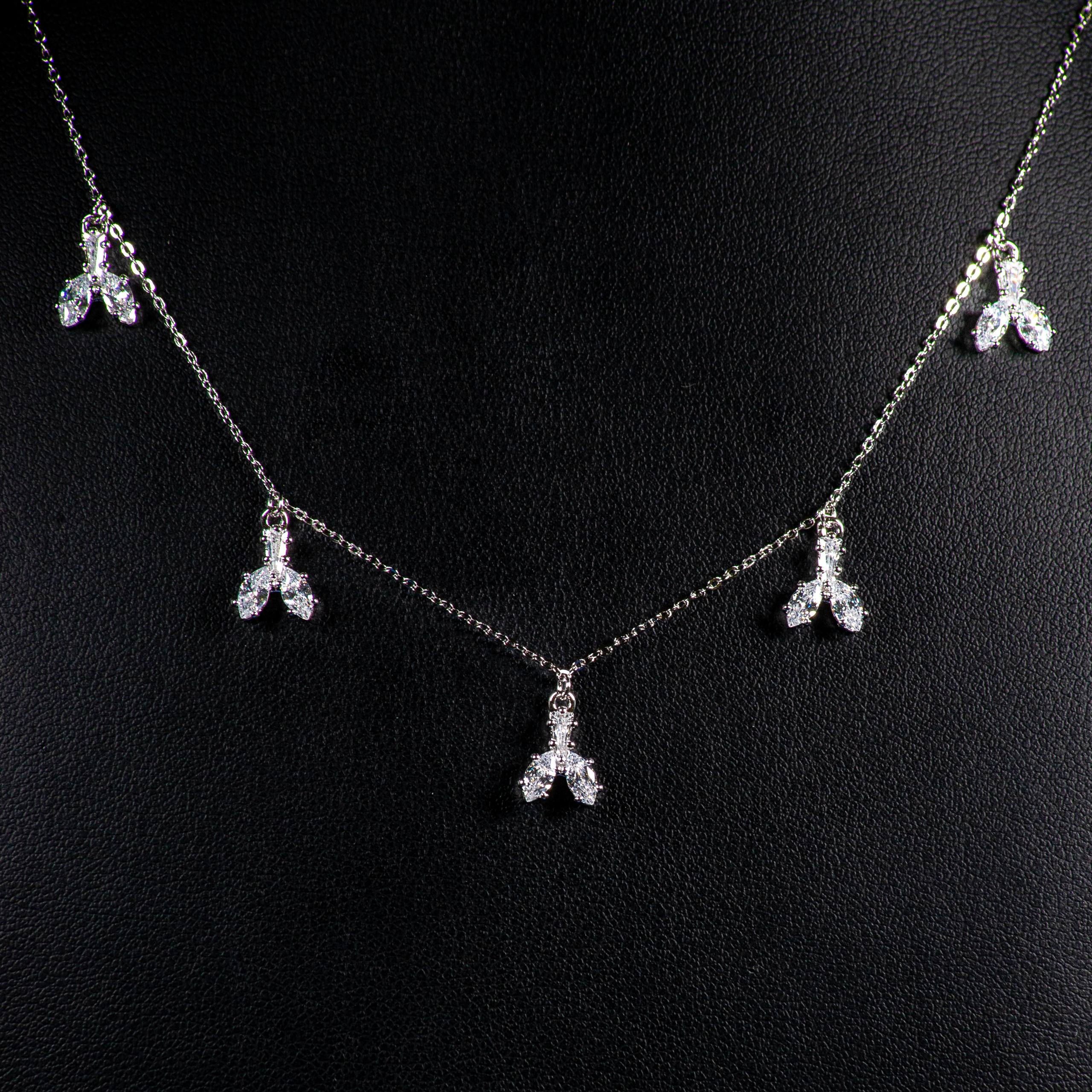 Dolce Mondo Hala White Zircon 925 Silver Pendant Necklace