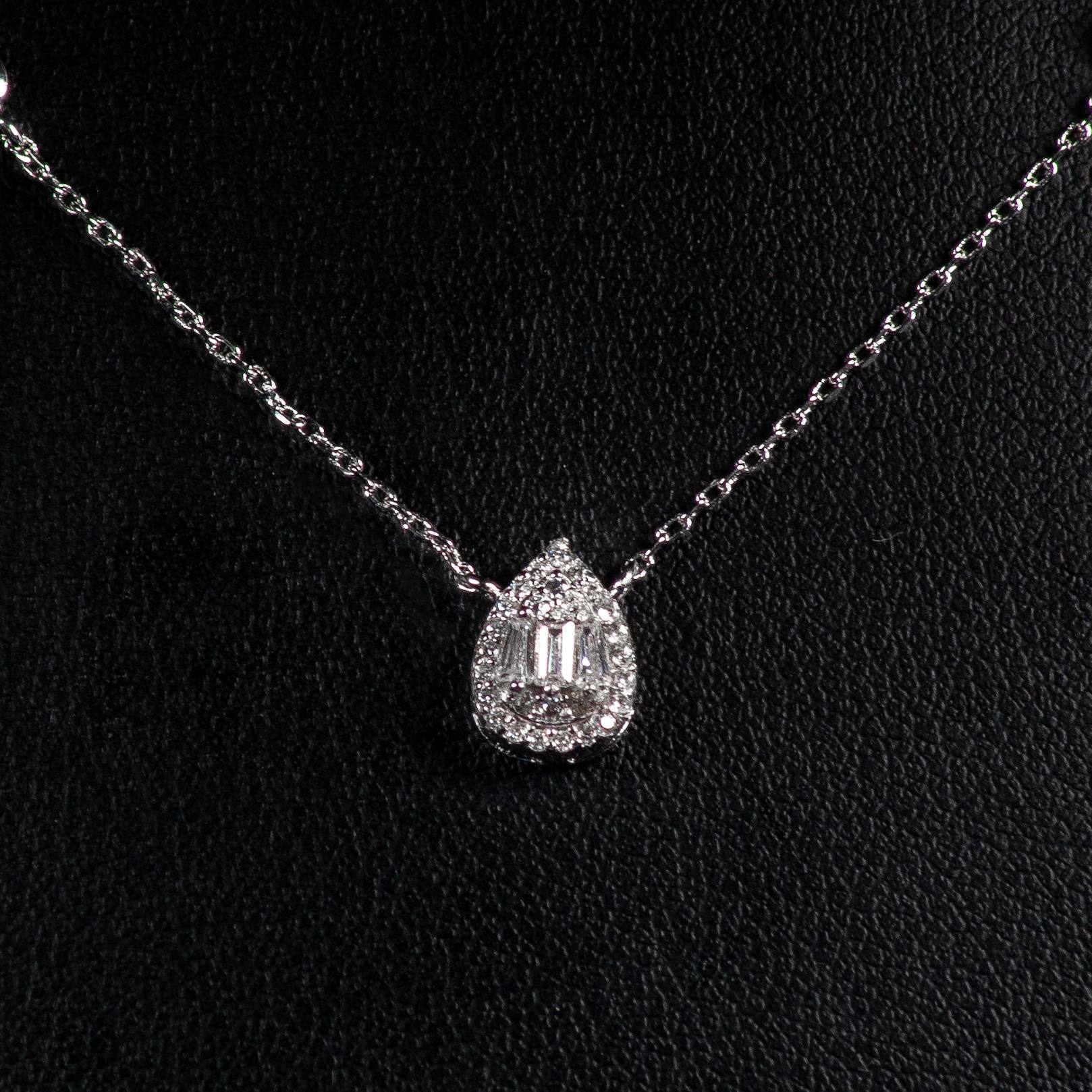 Dolce Mondo Layla White Zircon 925 Silver Pendant Necklace