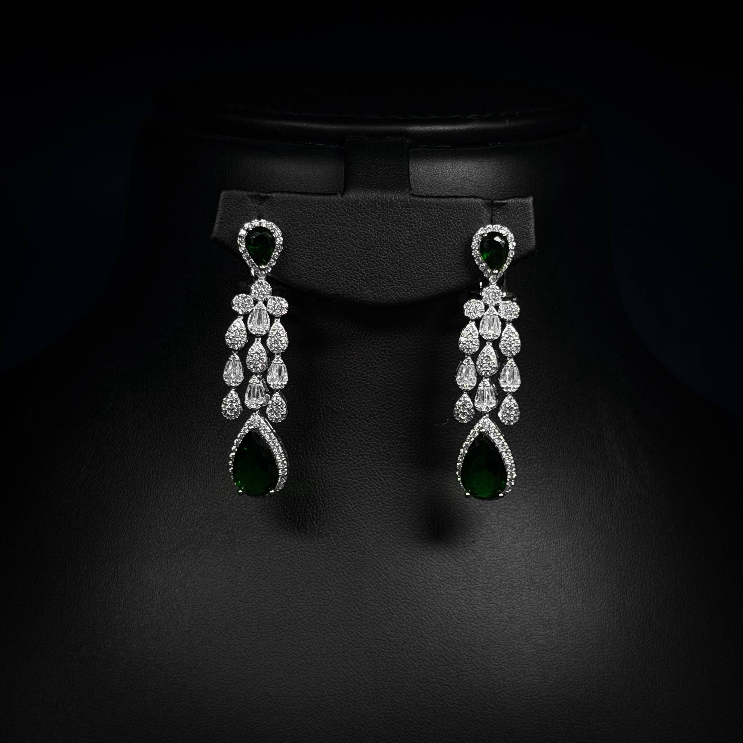 Verdant Rainfall Green & White 925 Silver Full Set