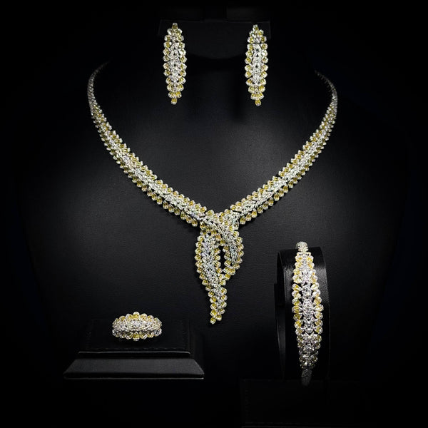 طقم أصفر وأبيض بتصميم "Golden Vine" من فضة عيار 925