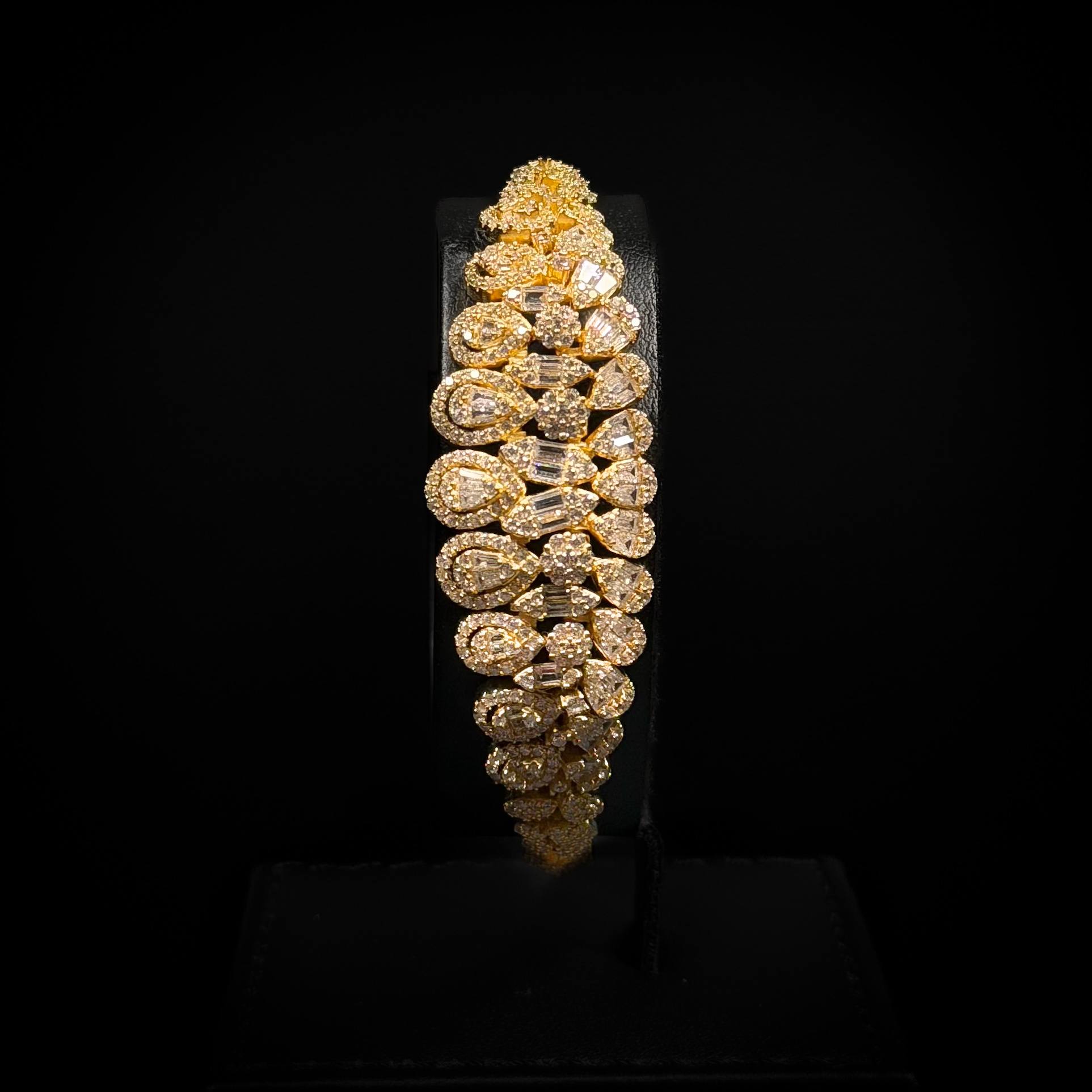 Regency Teardrop Golden 925 Silver Full Set