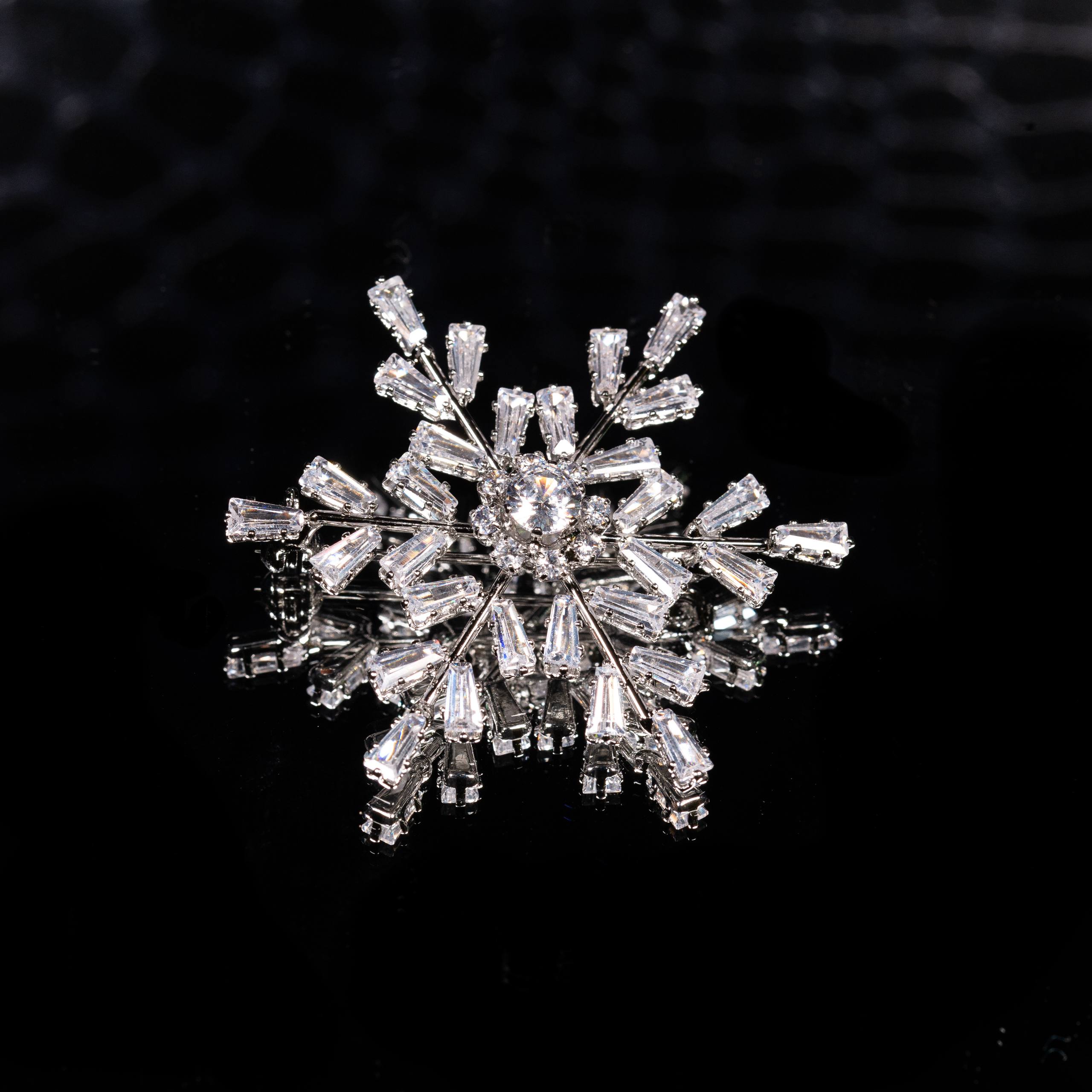 Rania White Zircon Snowflake Brooch High Quality Rhodium Plated
