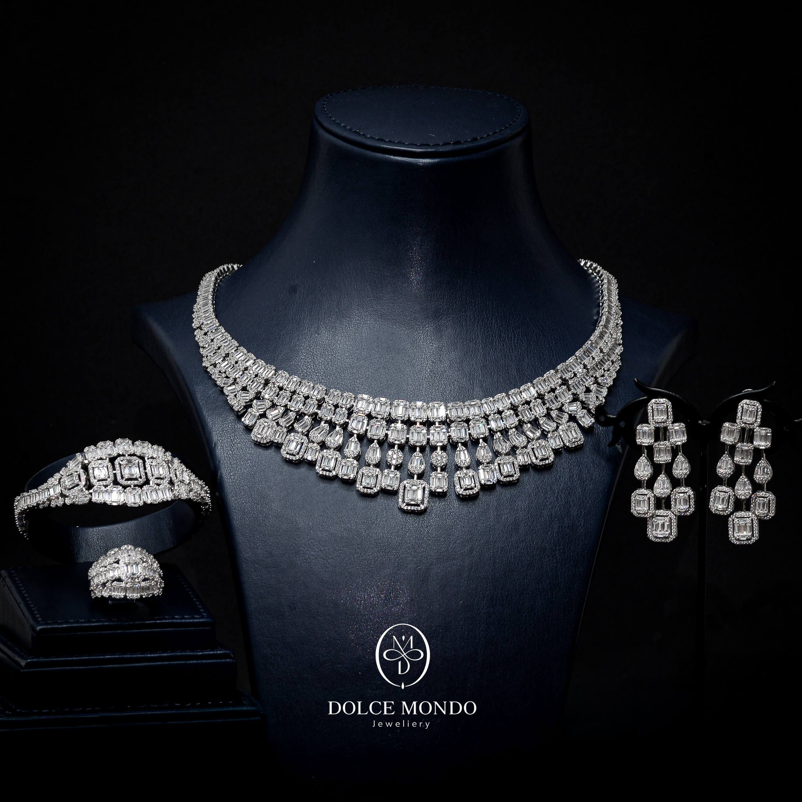 Aurielle Spark Jewelry Set 925 Silver