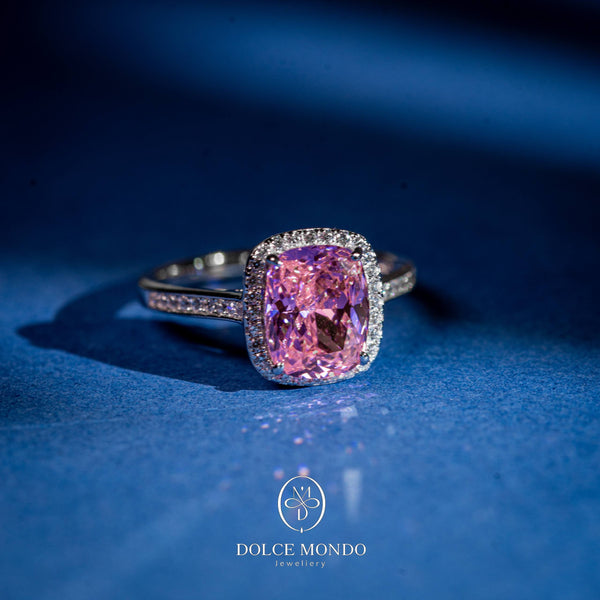 Dolce Mondo Rose Aura Elegance – Pink Zircon Rhodium-Plated 925 Silver Ring